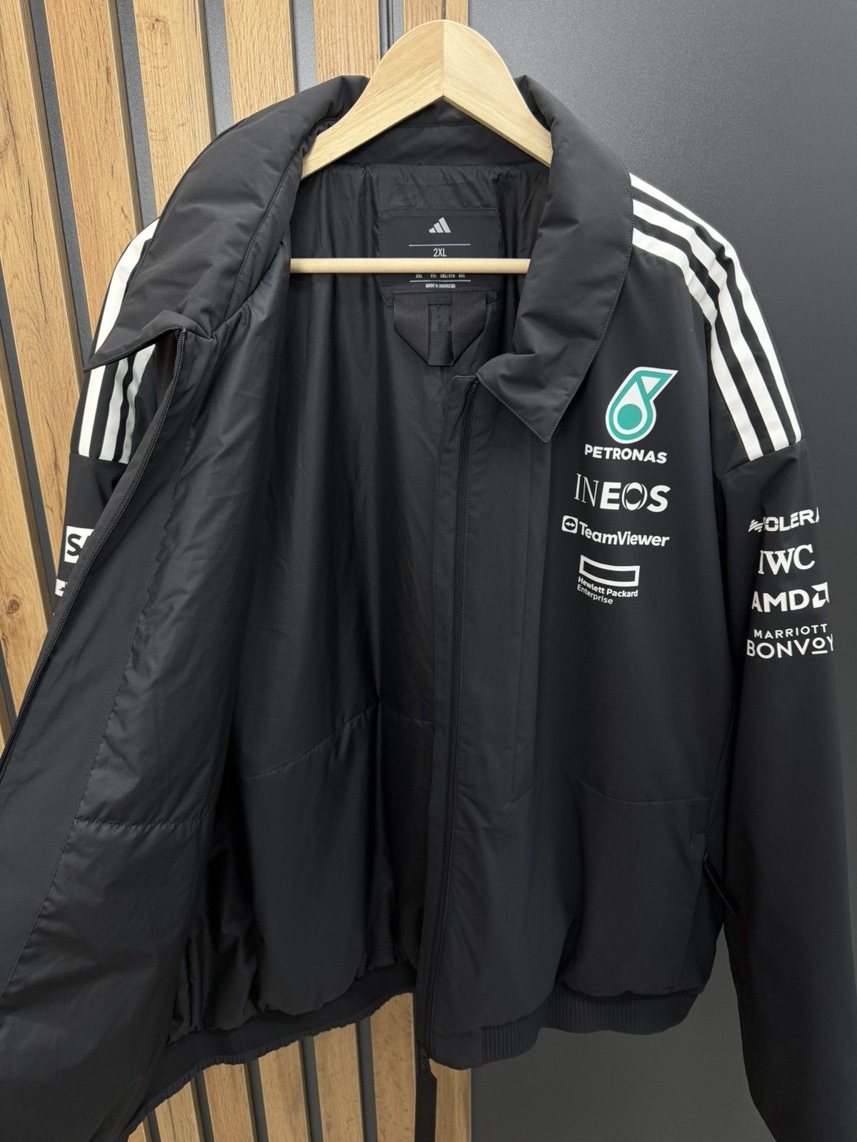 Mercedes-Benz Adidas Mercedes AMG Petronans Formula One Jacket Size XXL Size US XXL / EU 58 / 5 - 6 Thumbnail