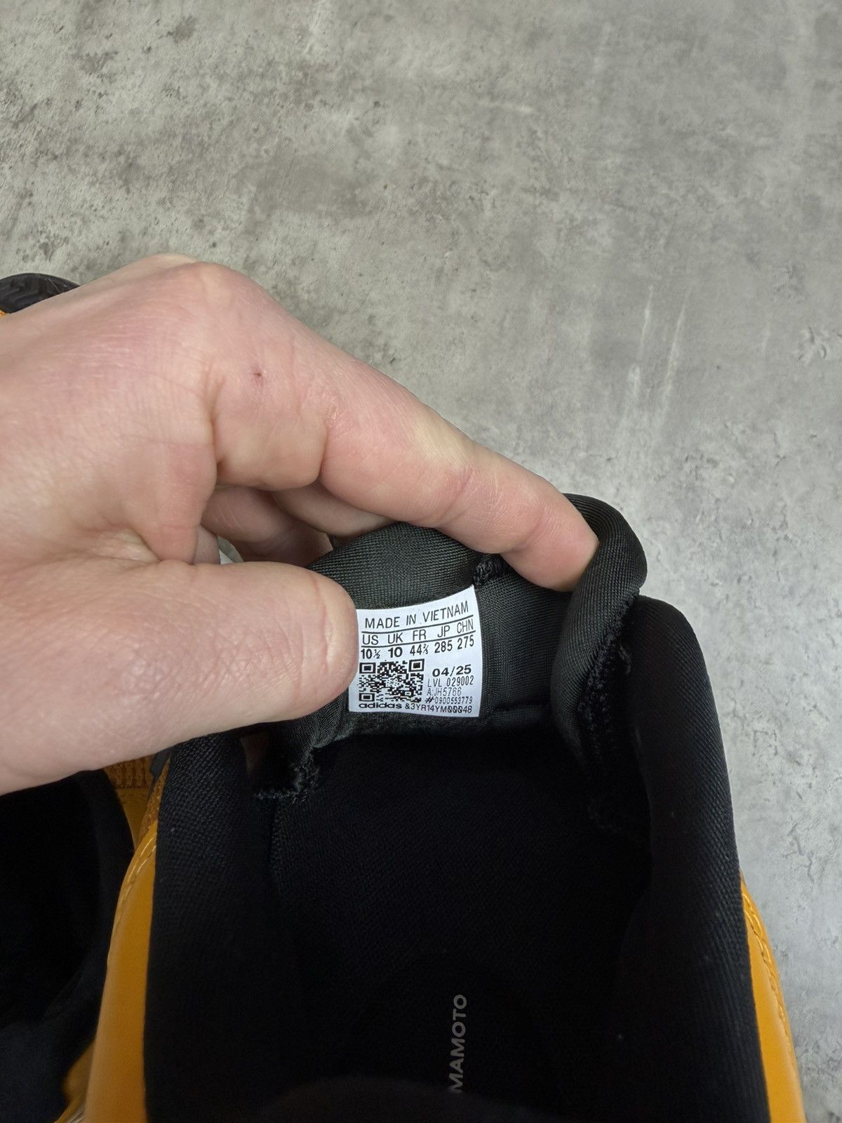 Y-3 Adidas Y-3 Yohji Yamamoto Barricade 13 Tennis Shoes US 10.5 Size US 10.5 / EU 43-44 - 9 Thumbnail