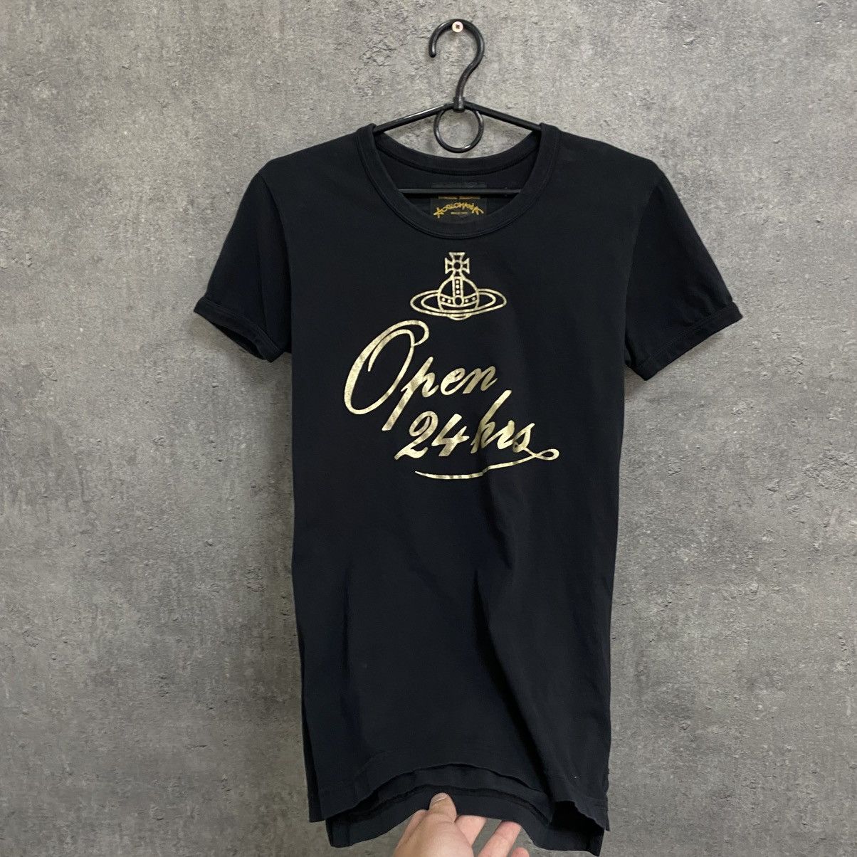 Vivienne Westwood Vivienne Westwood T-Shirt Big Logo Rare Retro Hype Y2K Size US XS / EU 42 / 0 - 2 Thumbnail