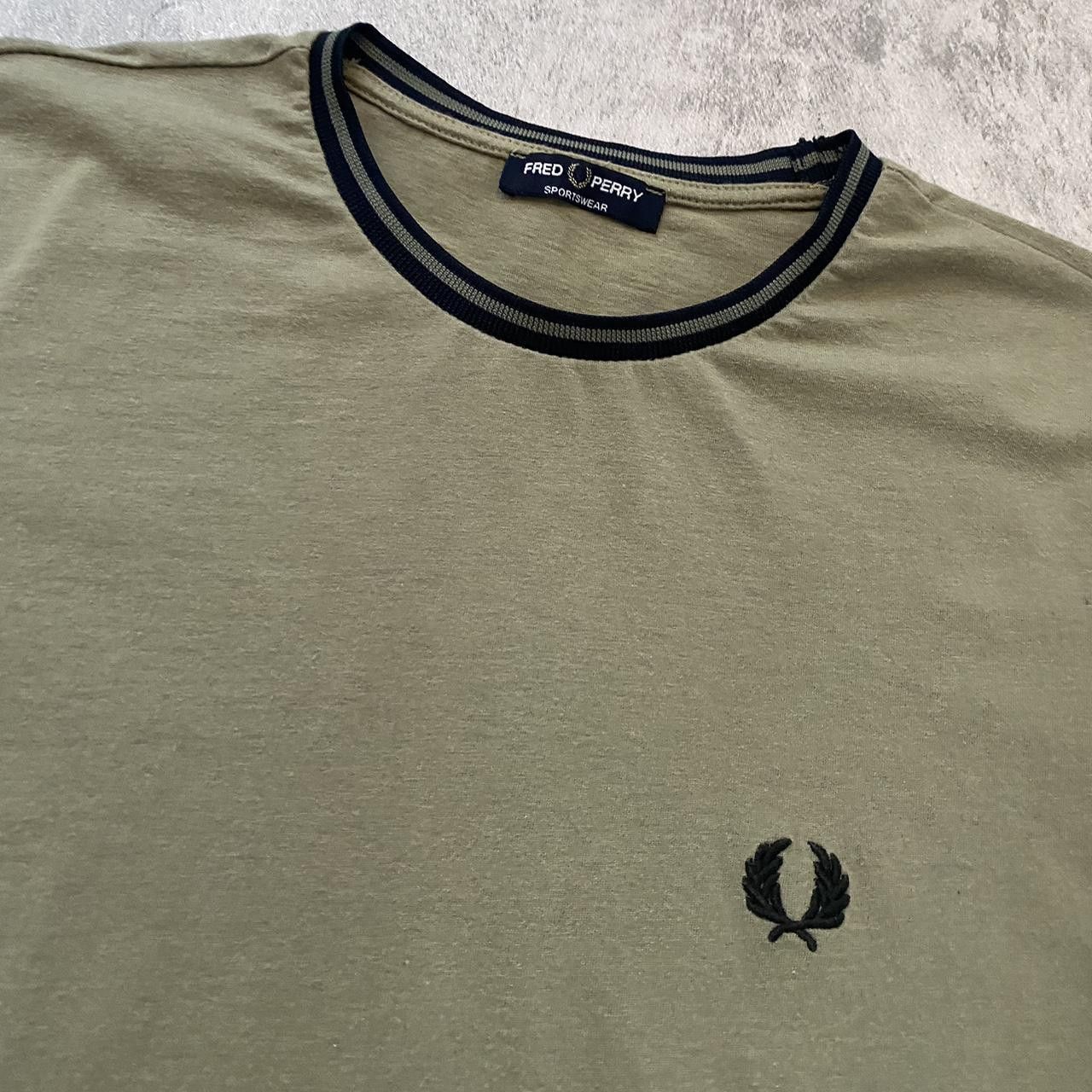 Fred Perry Fred Perry green cotton t-shirt Football #streetwear Size US M / EU 48-50 / 2 - 2 Thumbnail