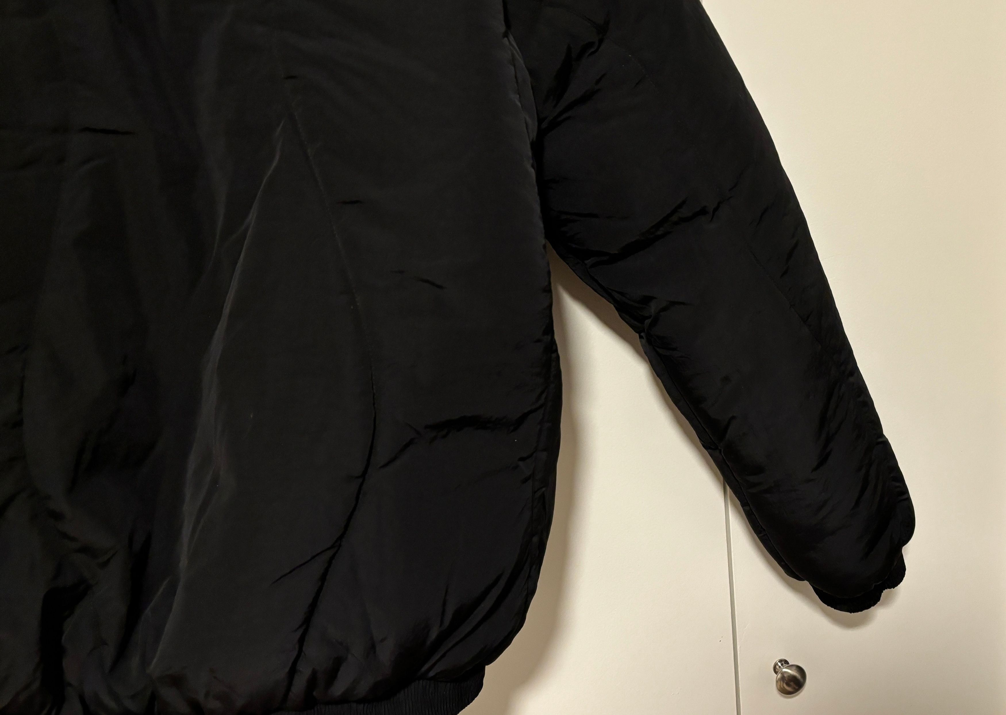 Cottweiler USD$850 BNWT Erosion Puffa Black Bomber Jacket M-L Size US M / EU 48-50 / 2 - 9 Thumbnail