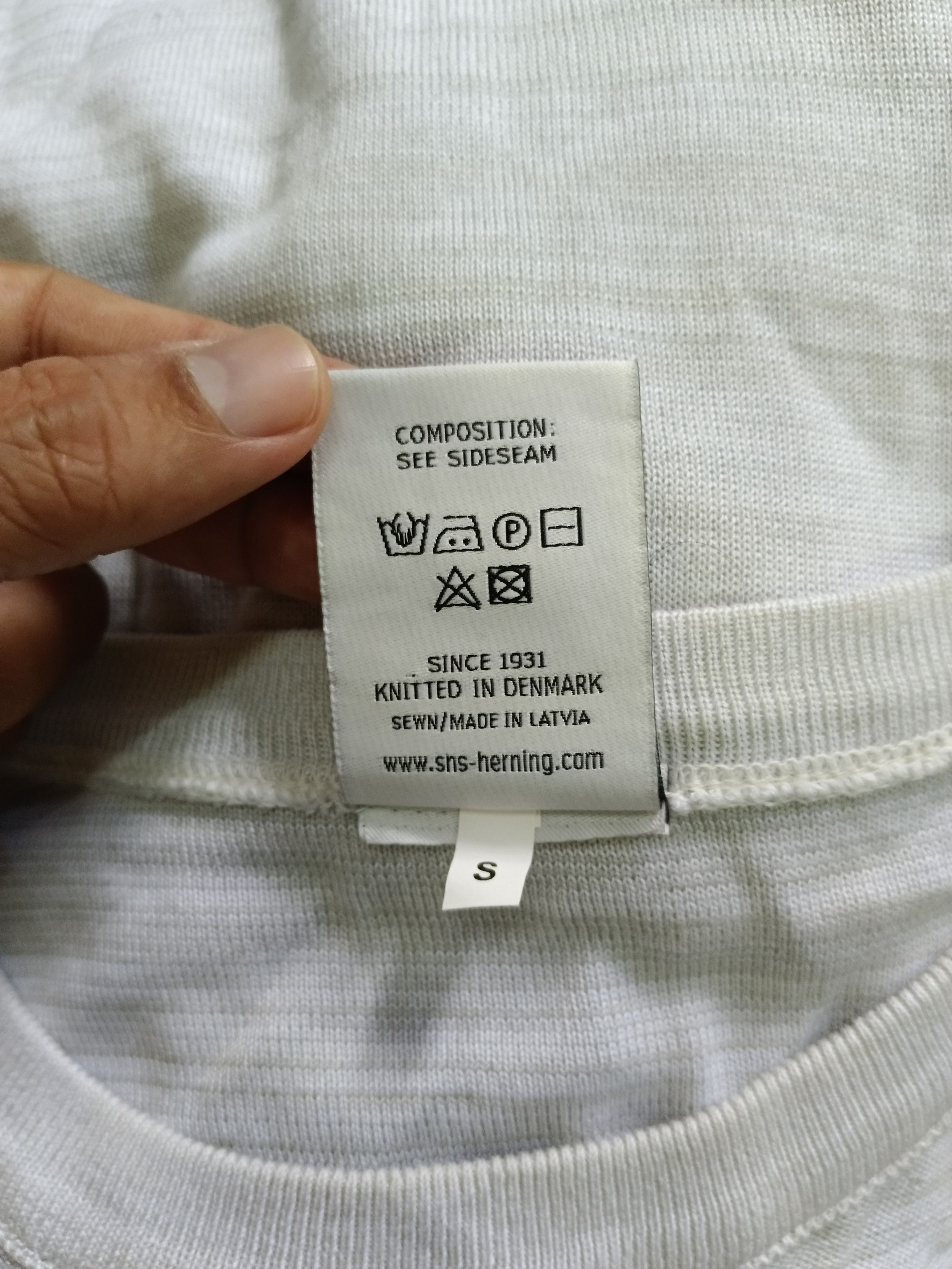 S.N.S. Herning S.N.S HERNING KNITTED SS15 Size US S / EU 44-46 / 1 - 6 Thumbnail