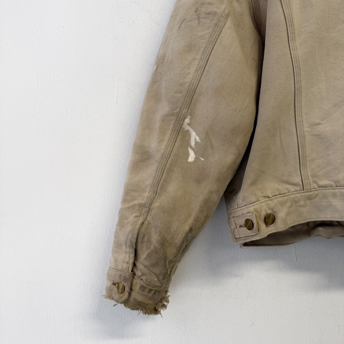 Carhartt Vintage Distressed Thrashed J09 BRN Holes Paint Jacket Size US L / EU 52-54 / 3 - 8 Thumbnail