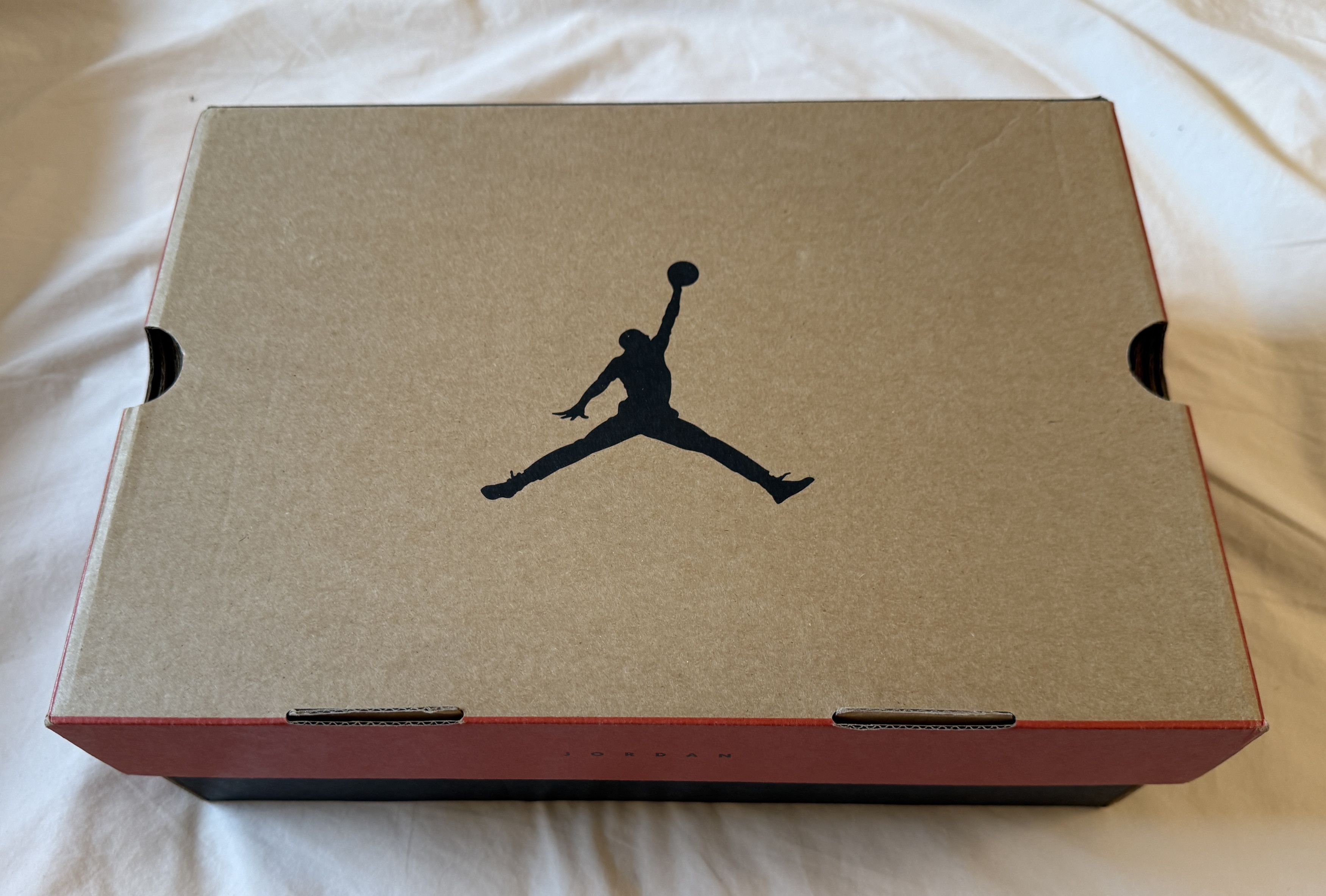Jordan Brand Air Jordan 12 Retro 'Playoff' (2022) - US Men's 8 Size US 8 / EU 41 - 9 Thumbnail