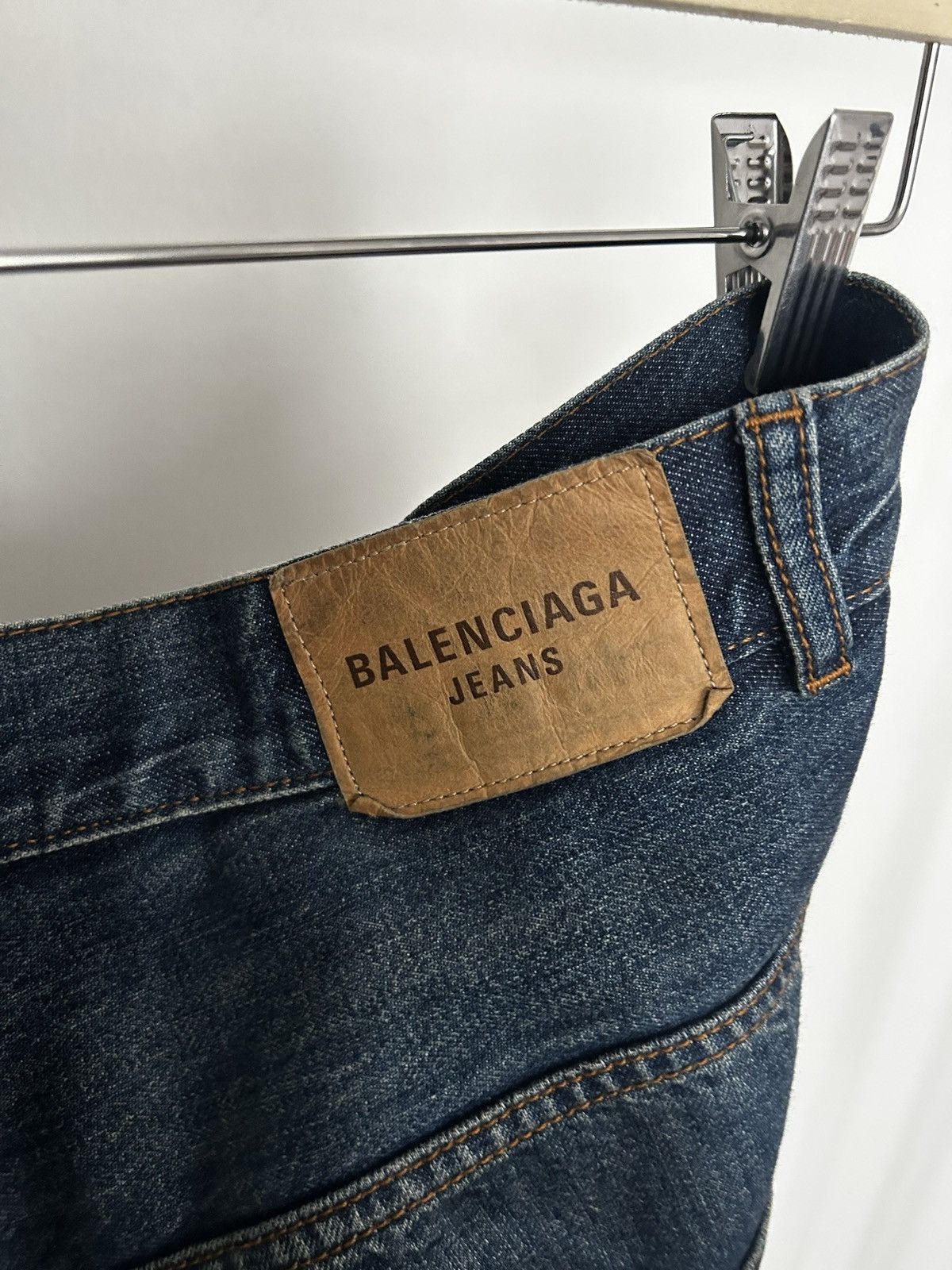 Balenciaga Rare Balenciaga fw22 oversized denim skater shorts Size US 34 / EU 50 - 3 Thumbnail