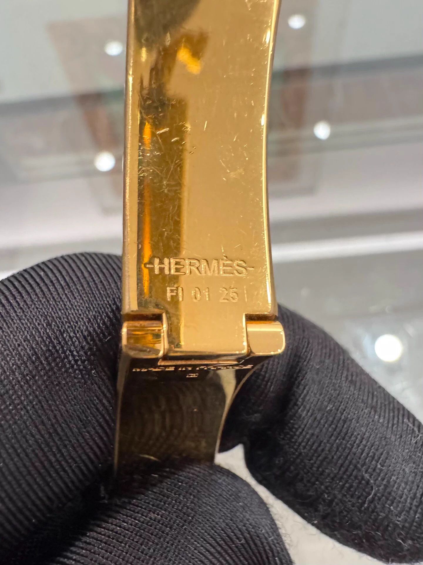 Hermes Hermes Clic H Orange Enamel Gold H Clasp Bangle 99 New Size ONE SIZE - 7 Thumbnail