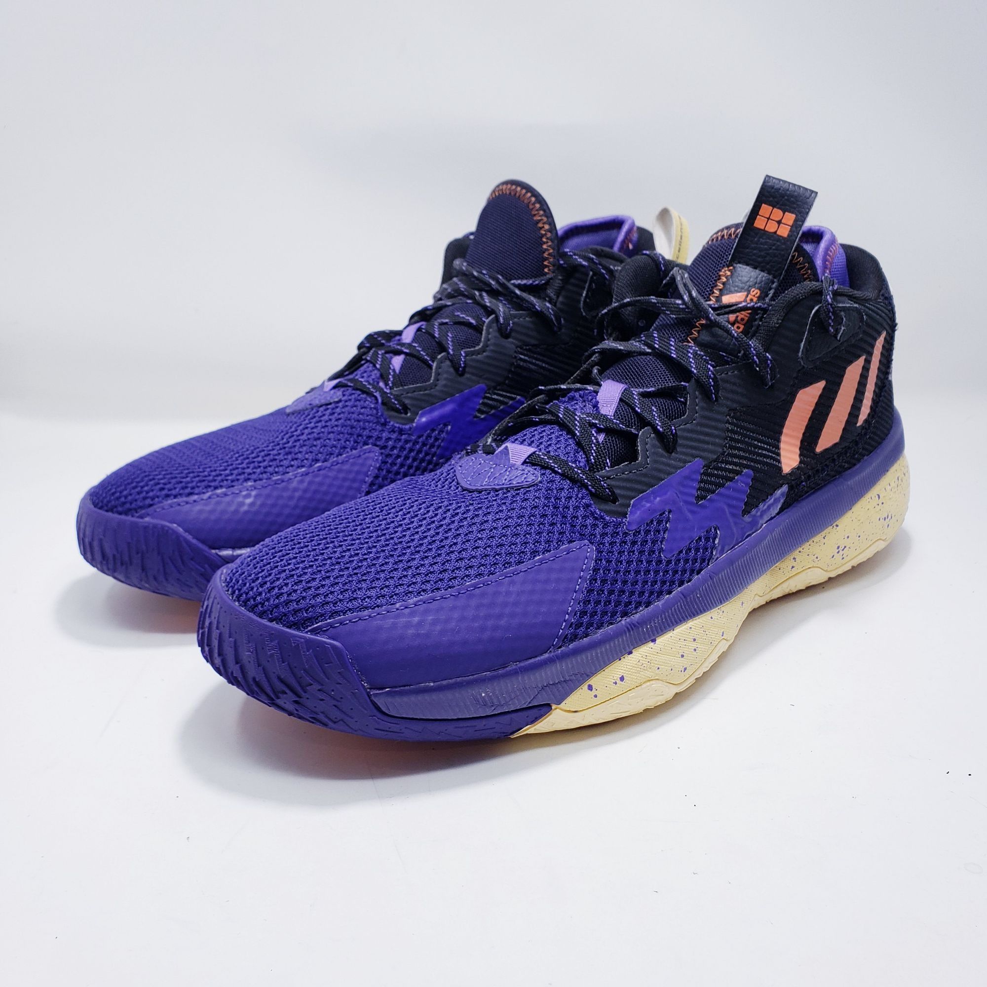 Adidas Adidas Dame 8 Honoring Black Excellence Mens 13.5 Size US 13 / EU 46 - 1 Thumbnail