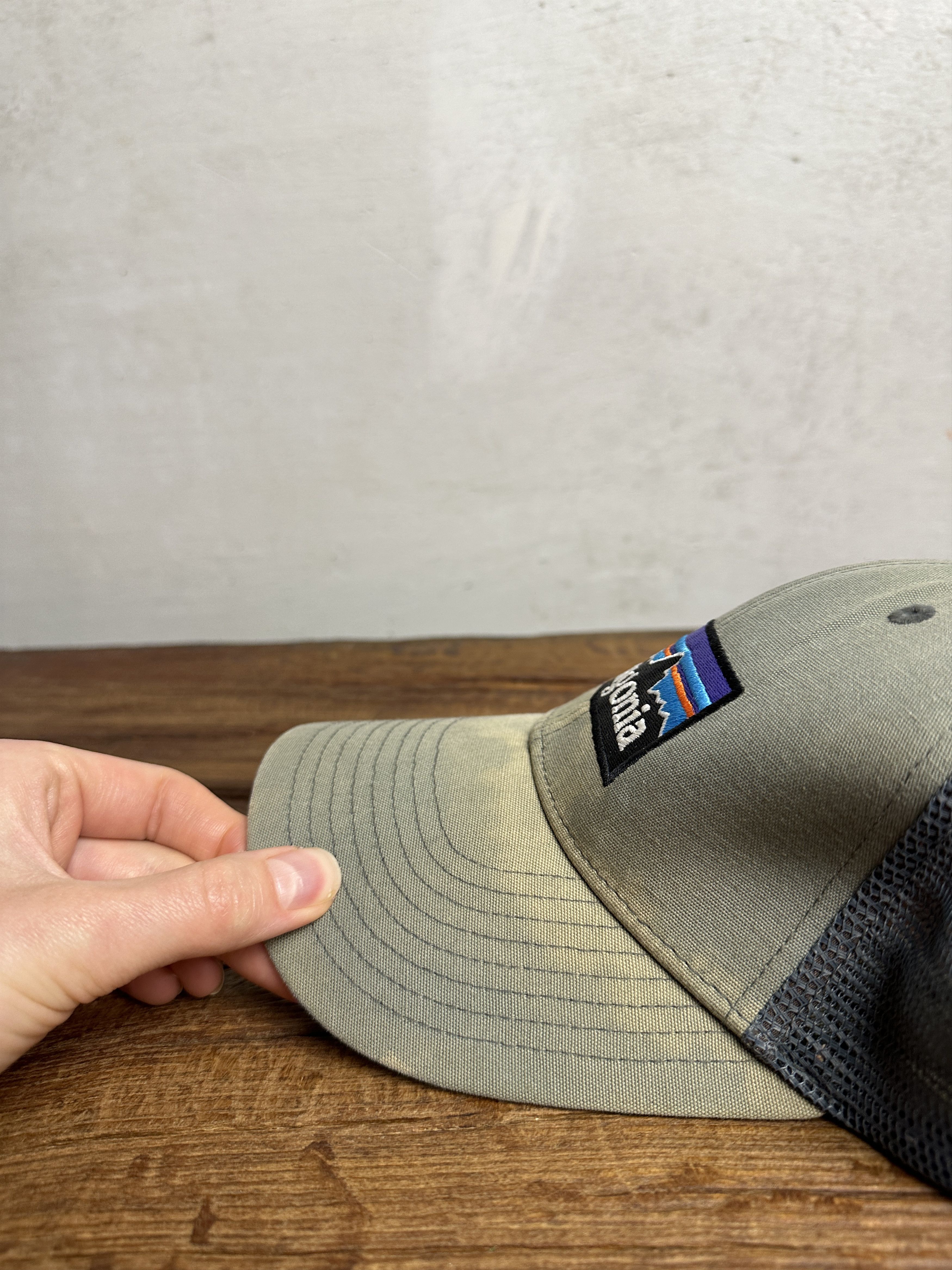 Patagonia Patagonia Vintage Mesh Cap Size ONE SIZE - 8 Thumbnail
