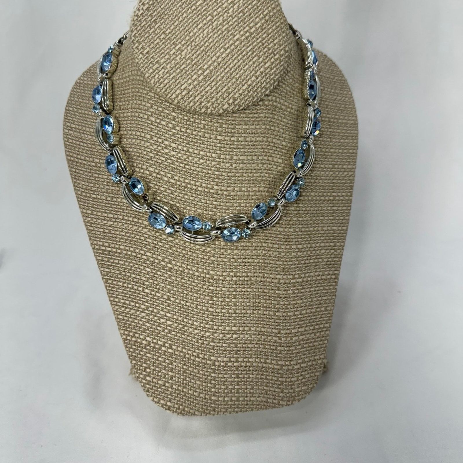 NBDN Nobrandedon VTG Lisner rhinestone necklace Size ONE SIZE - 1 Thumbnail