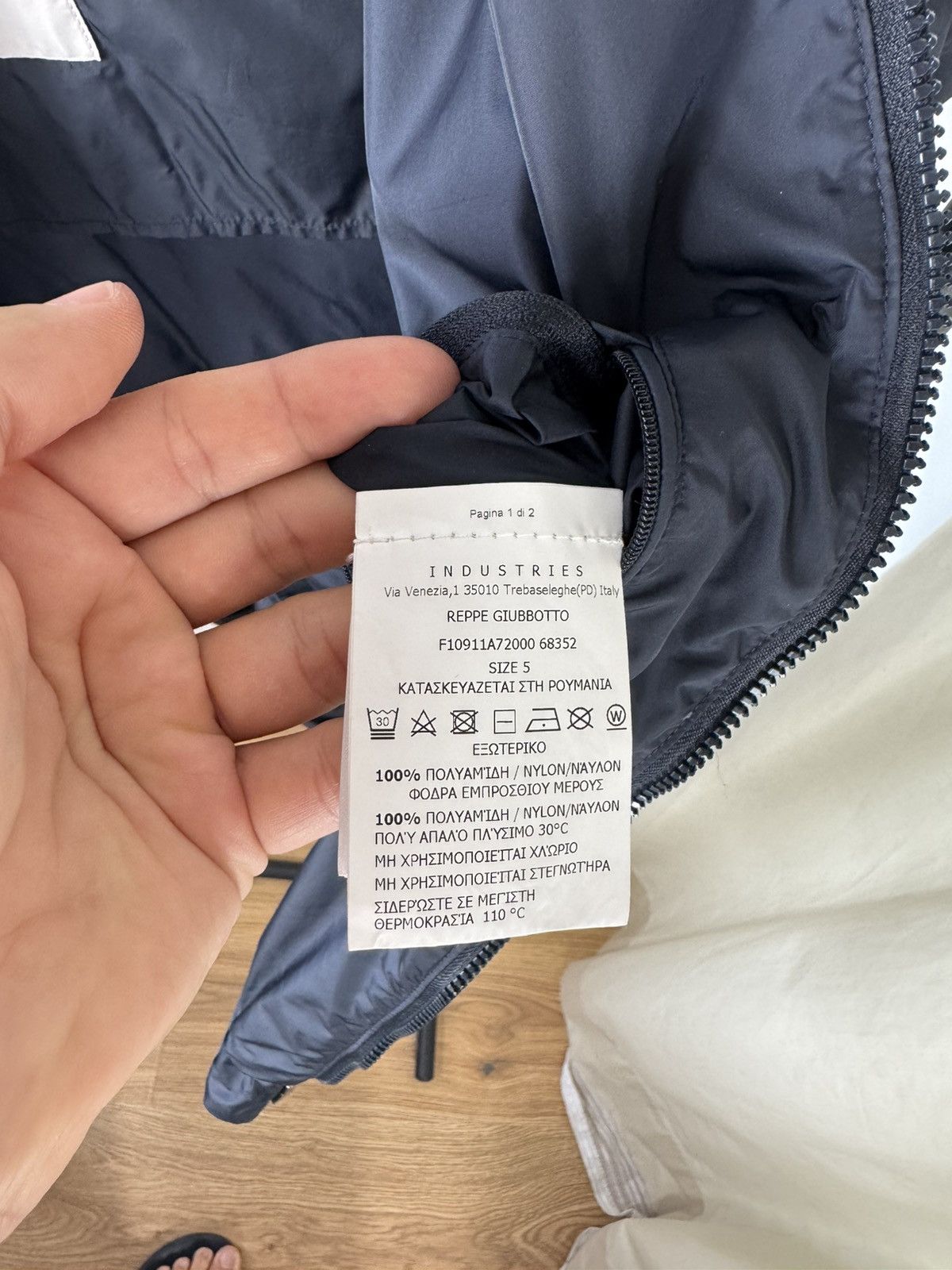 Moncler RARE - Light Moncler Reppe Rain Jacket 2024's, RRP $980 / L Size US L / EU 52-54 / 3 - 12 Thumbnail