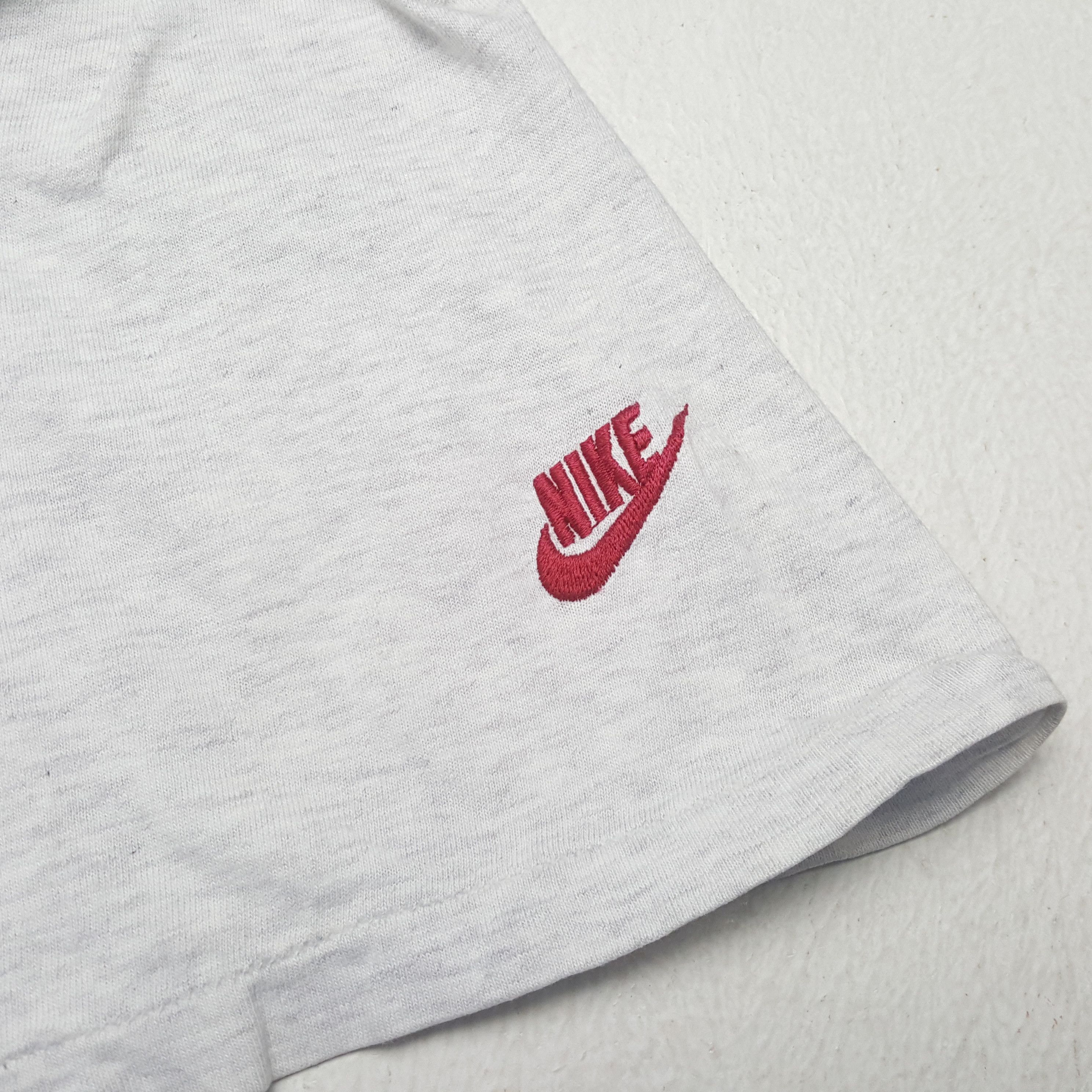 Japanese Brand × Nike × Vintage Vintage NIKE Challenge Court Tennis Style T-Shirts Size US L / EU 52-54 / 3 - 6 Thumbnail