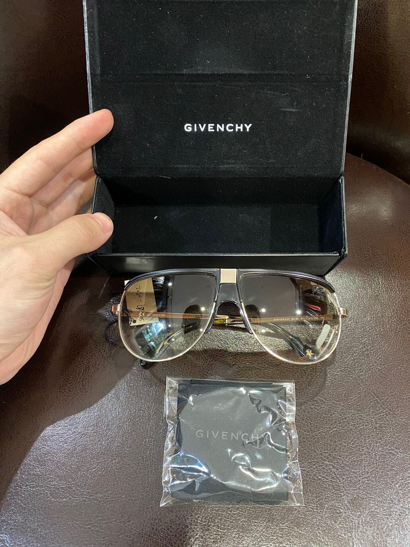 givenchy sunglasses brand new sample