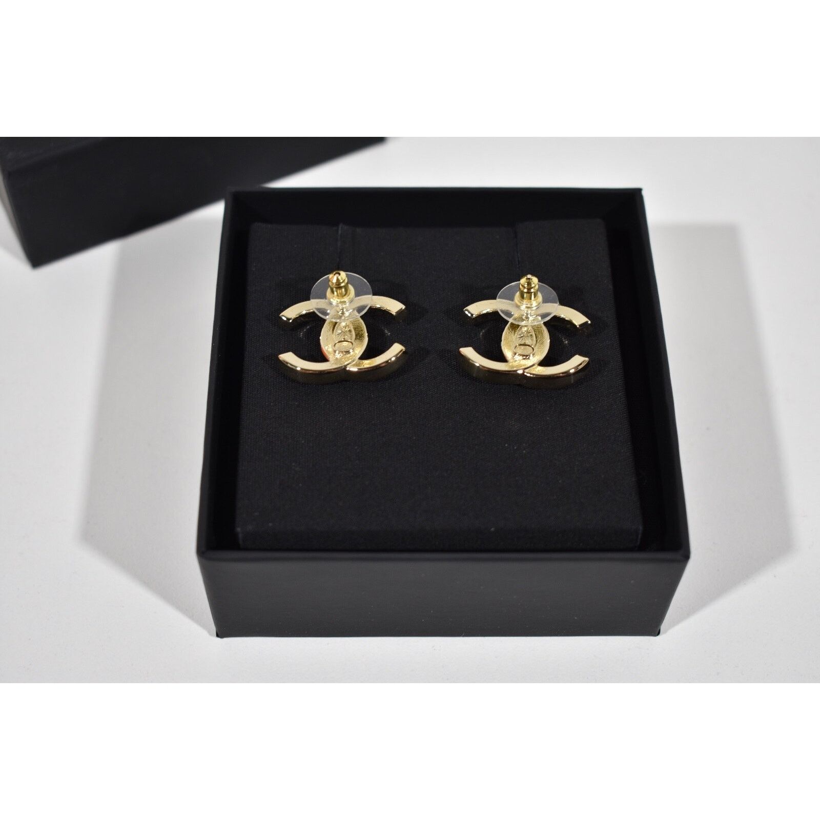 Chanel Chanel Gold Crystal Interlocking Drop Statement Stud Earring Size ONE SIZE - 8 Thumbnail