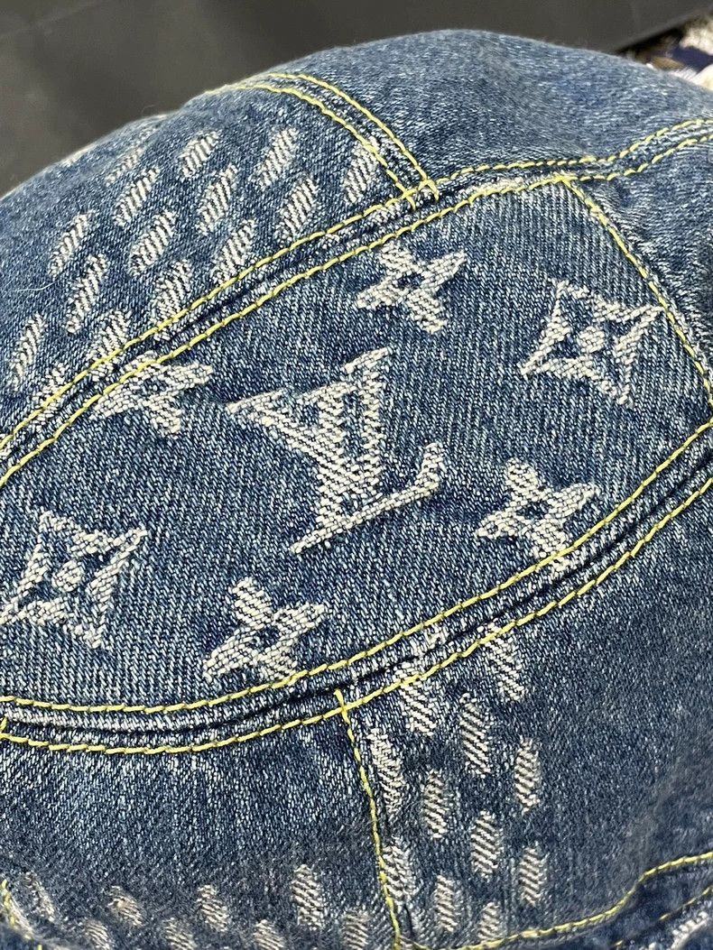 Louis Vuitton Louis Vuitton Blue Old Flower Cowboy Fisherman Hat Size ONE SIZE - 3 Thumbnail