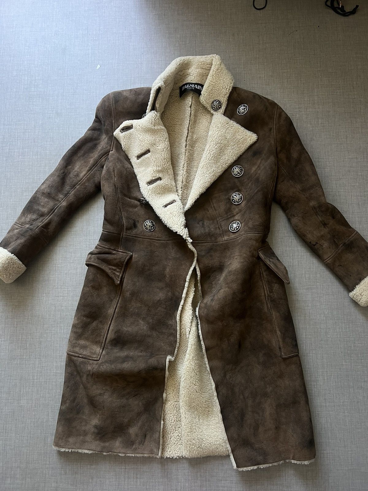Balmain Balmain Brown Aged Suede & Ivory Sheepskin Coat (Size 38) Size S / US 4 / IT 40 - 4 Thumbnail
