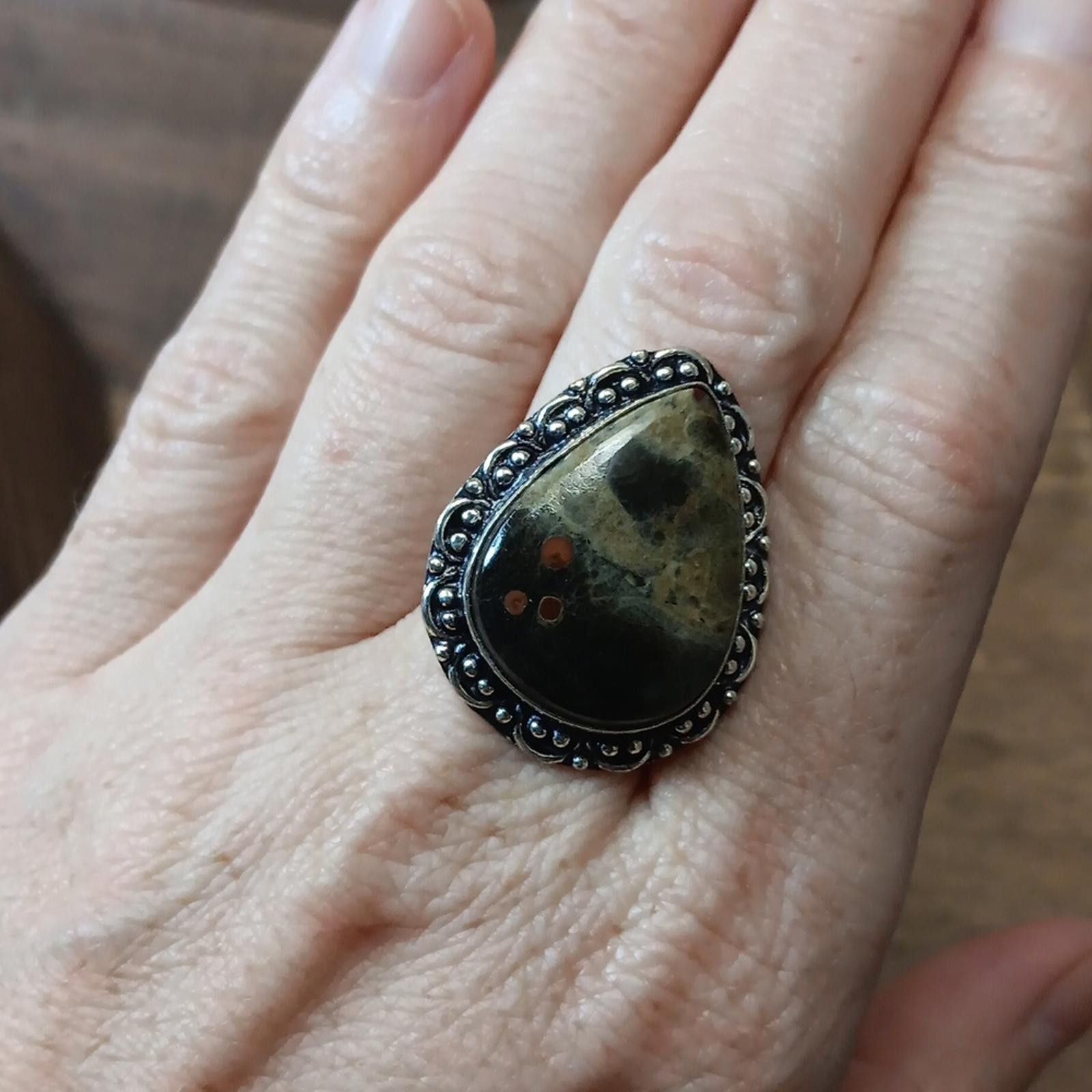 Designer Elegant Teardrop Stone Ring Size ONE SIZE - 3 Thumbnail