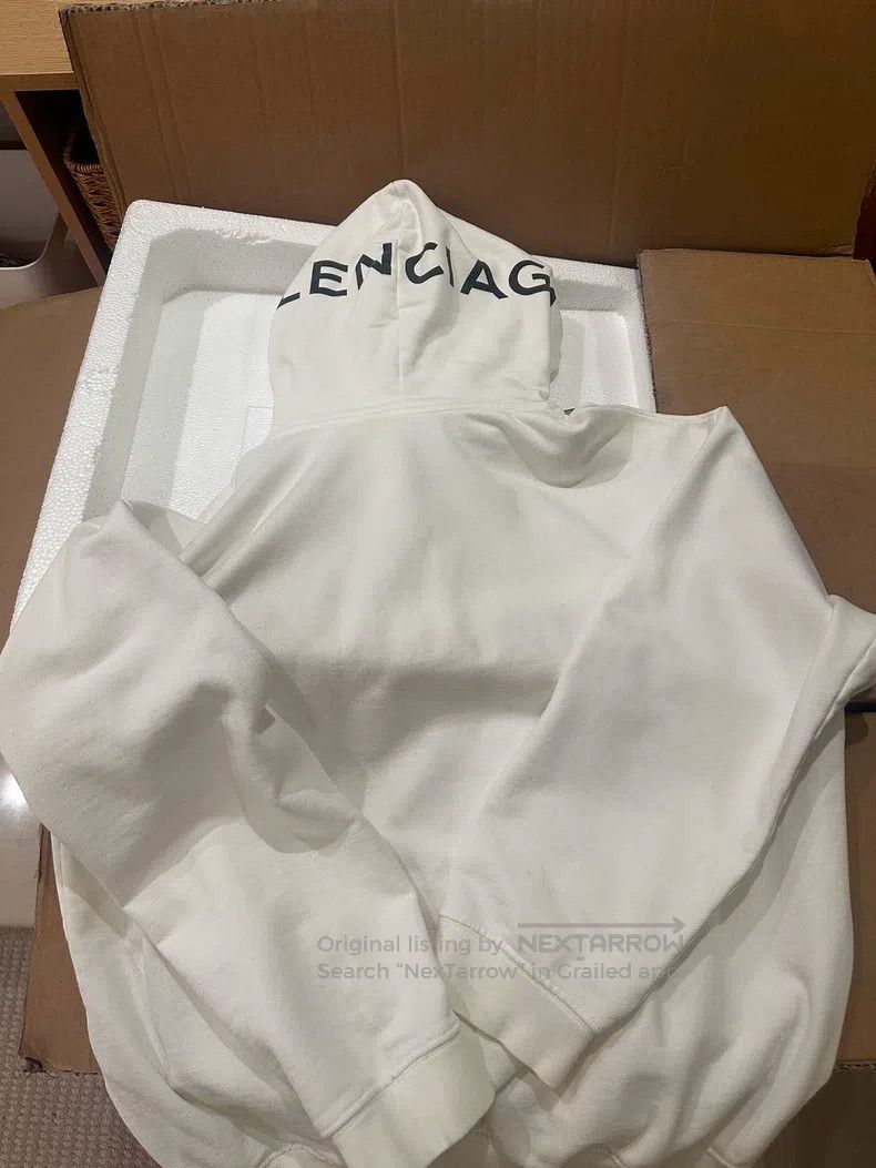 Balenciaga Balenciaga White Sweatshirt Size US M / EU 48-50 / 2 - 3 Thumbnail