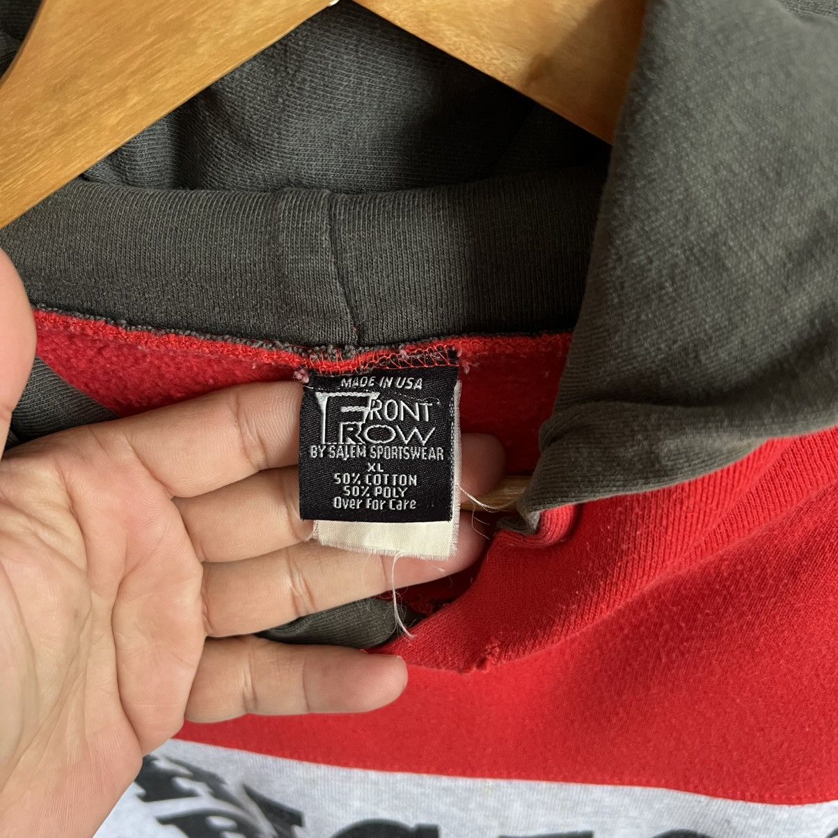 NBA × Salem Sportswear × Vintage Vintage 90’s Chicago Bulls Hoodie Size US XL / EU 56 / 4 - 7 Thumbnail