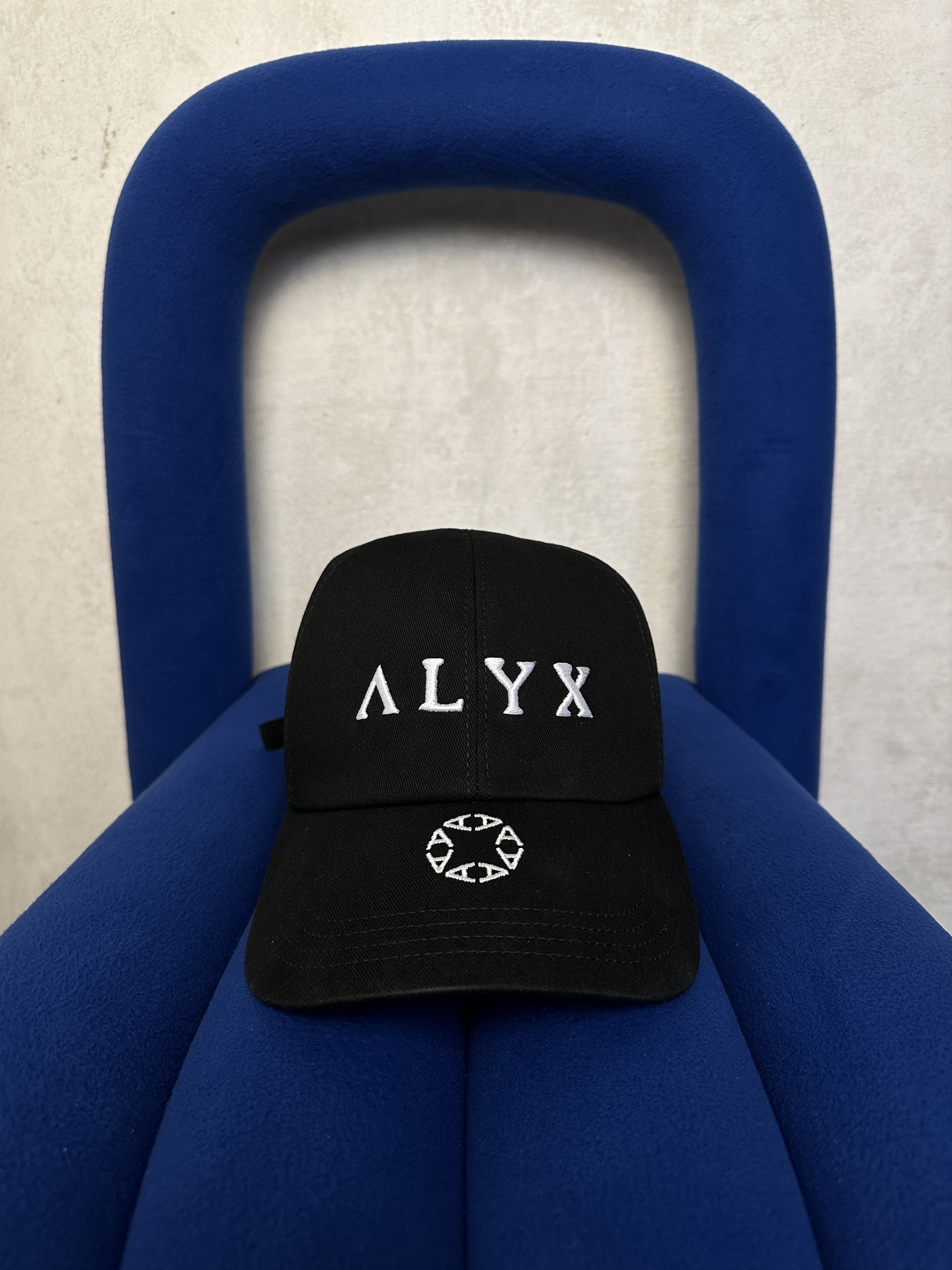 1017 ALYX 9SM 1017 ALYX 9SM Black Embroidered Hat Size ONE SIZE - 2 Thumbnail