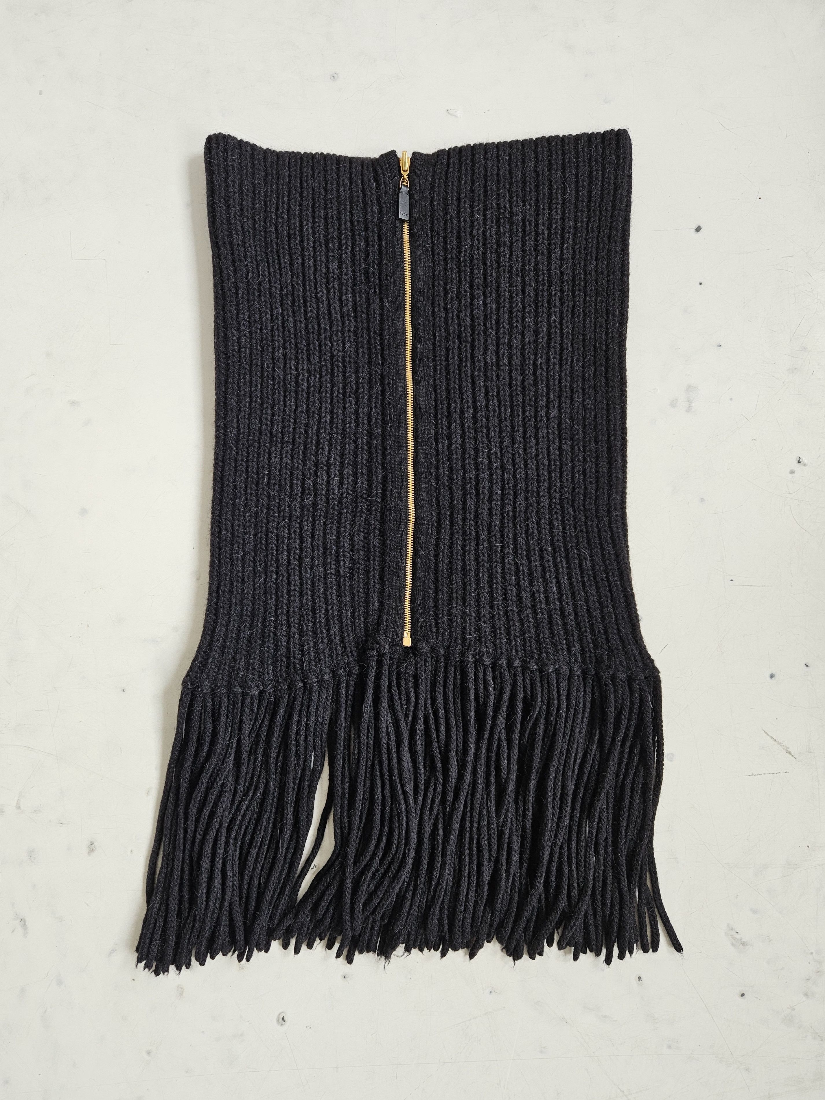 Gucci Gucci front zip fringed knit top/ skirt Size M / US 6-8 / IT 42-44 - 3 Thumbnail