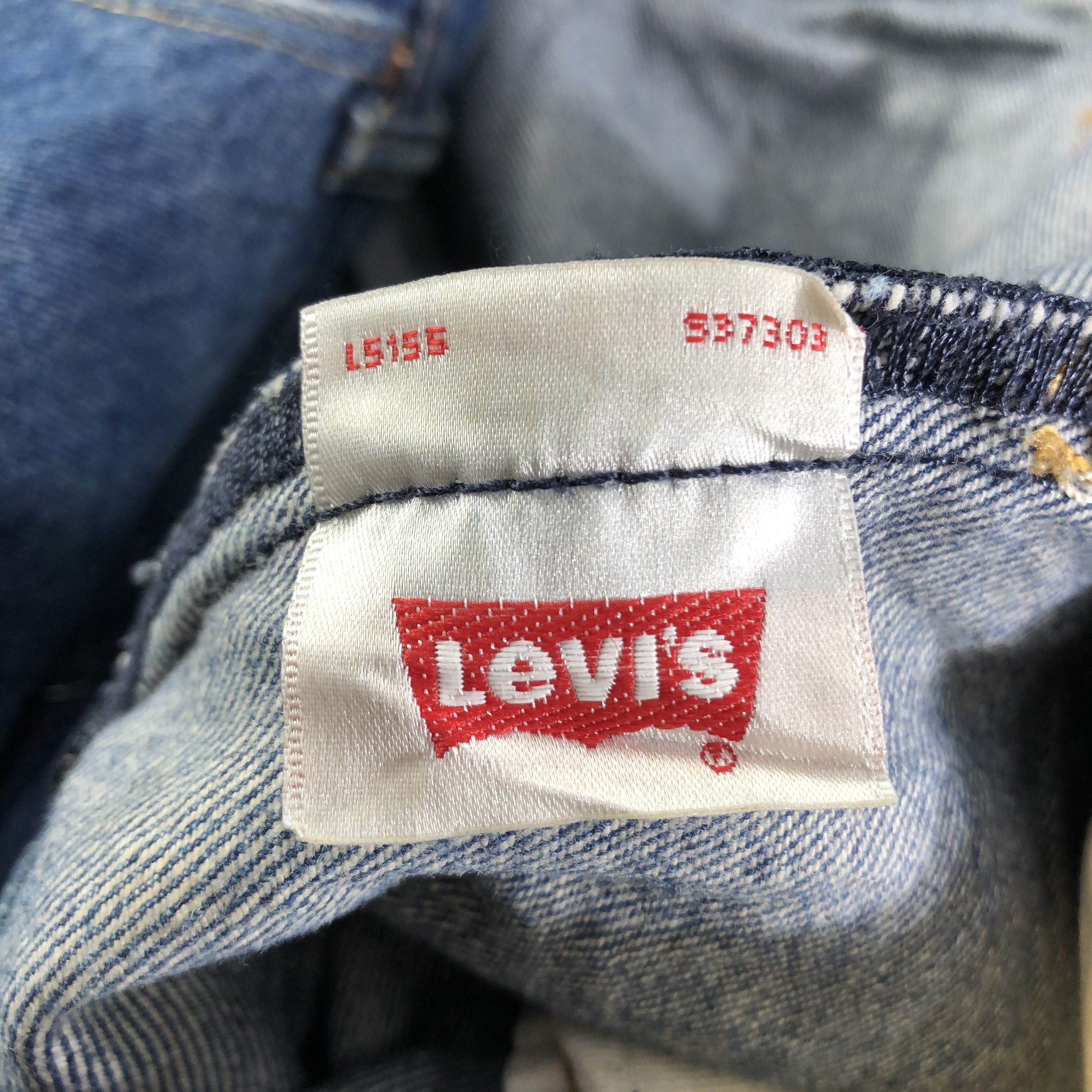 Levi's Vintage Blue Wash Levis 501 Jeans-J3072 Size US 41 - 11 Thumbnail