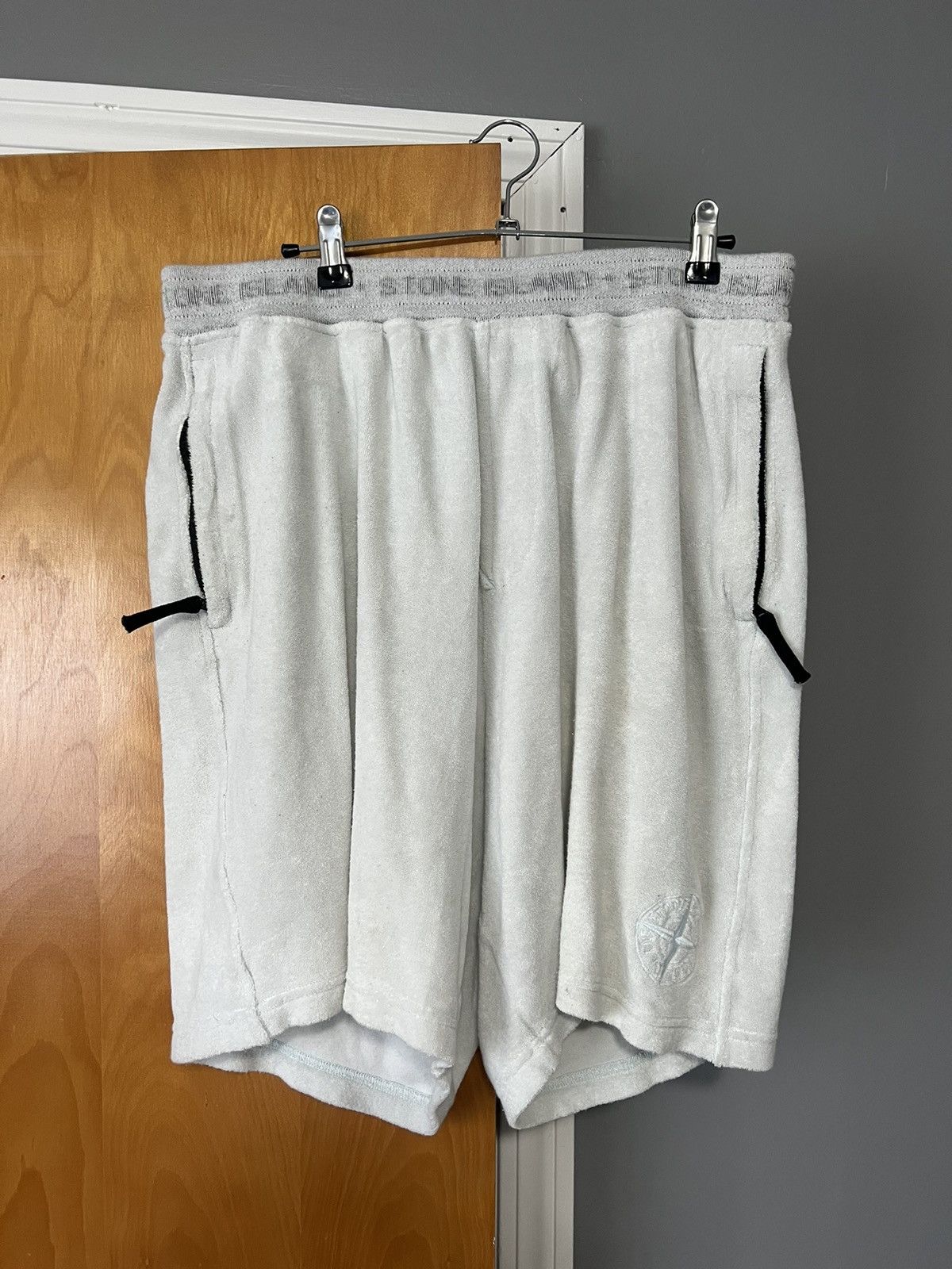 Stone Island Stone Island Shorts Size US 34 / EU 50 - 1 Thumbnail