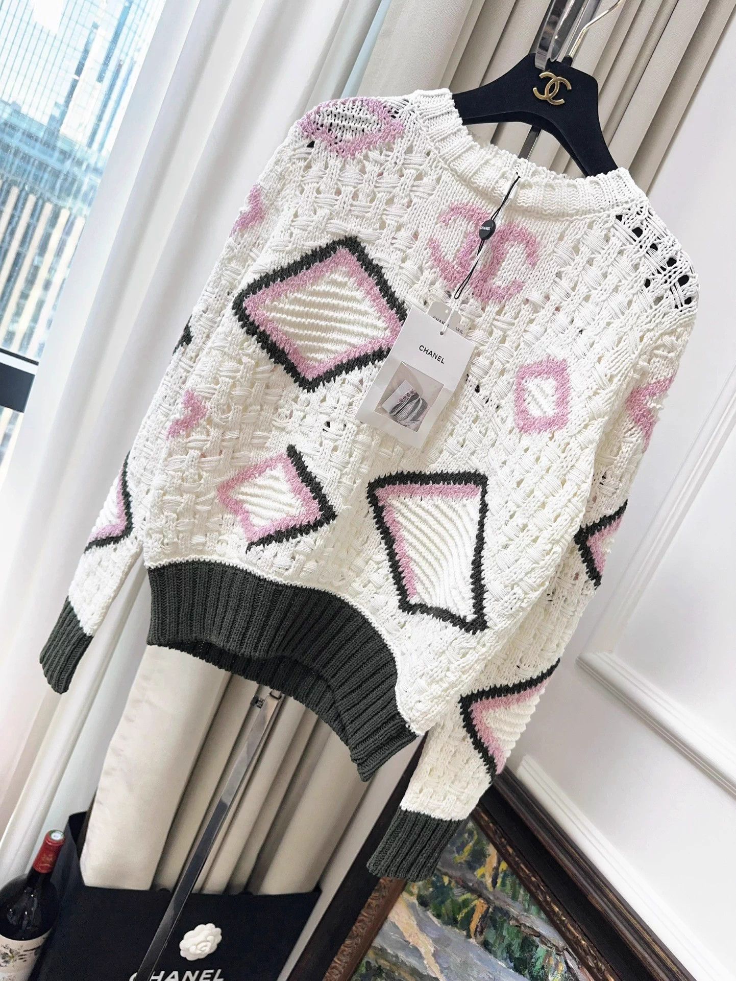 Chanel Chanel 20P Ivory Pink Logo Green Trim Geo Knit Top Size XS / US 0-2 / IT 36-38 - 1 Thumbnail