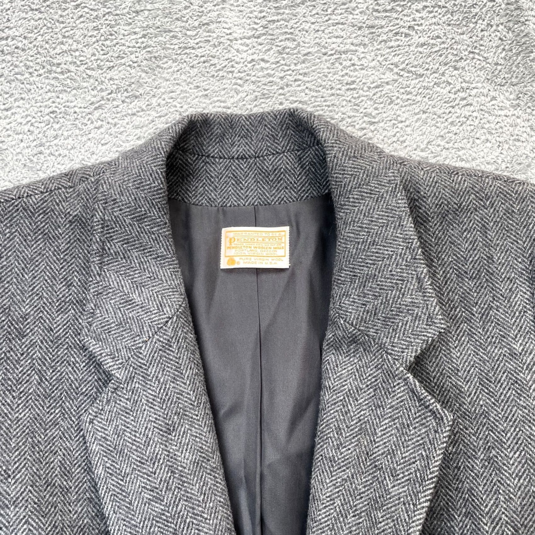 Pendleton VINTAGE Pendleton Jacket Womens Large Gray Blazer Coat Herringbone Wool Academia Size L / US 10 / IT 46 - 5 Thumbnail