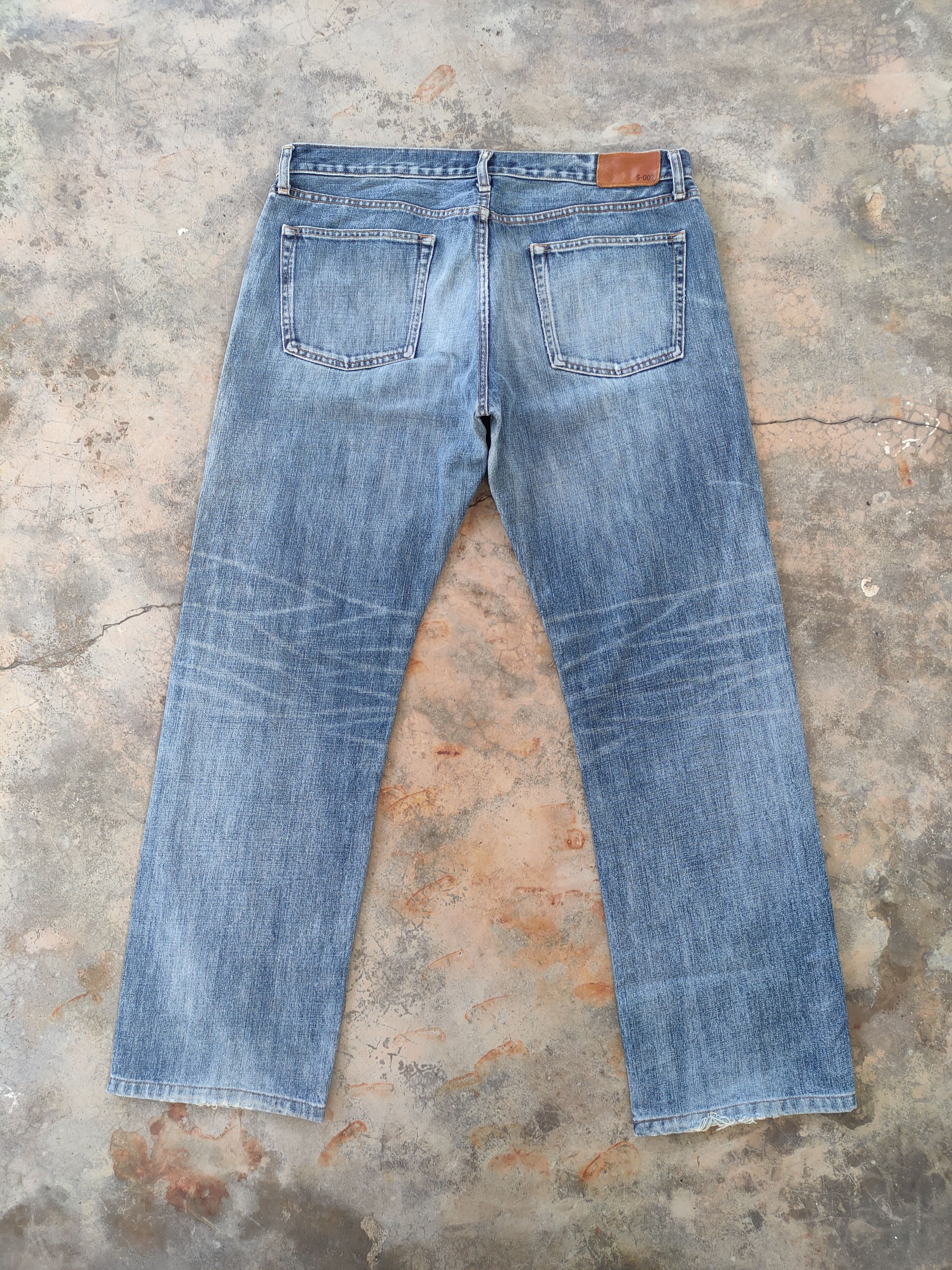 Japanese Brand JAPAN VINTAGE REGULAR FIT STRAIGHT FADED RIPPED JEANS PANTS Size US 38 / EU 54 - 9 Thumbnail