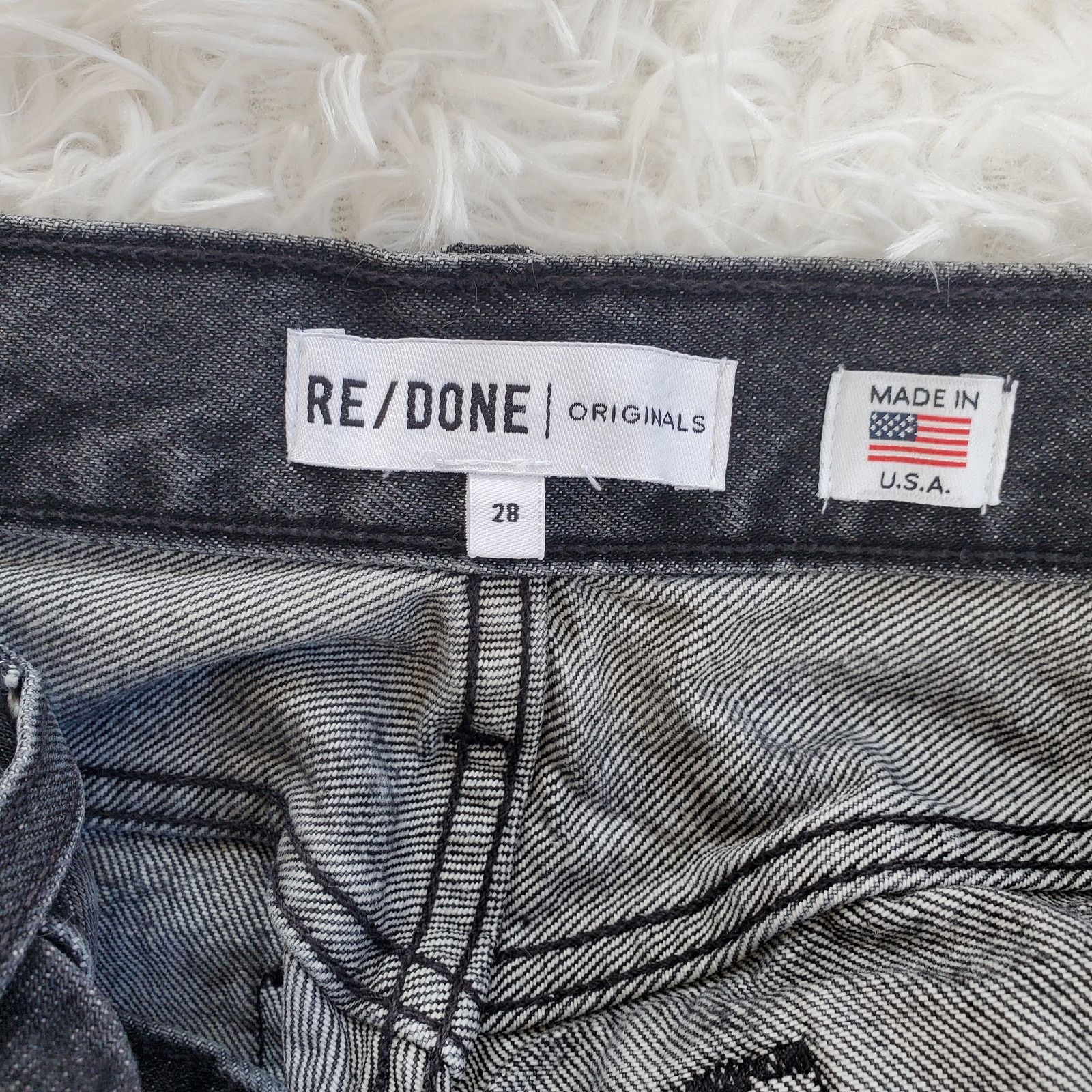 RE/DONE Redone Black Longline Denim Shorts 28 / 6 Size 28" / US 6 / IT 42 - 3 Thumbnail