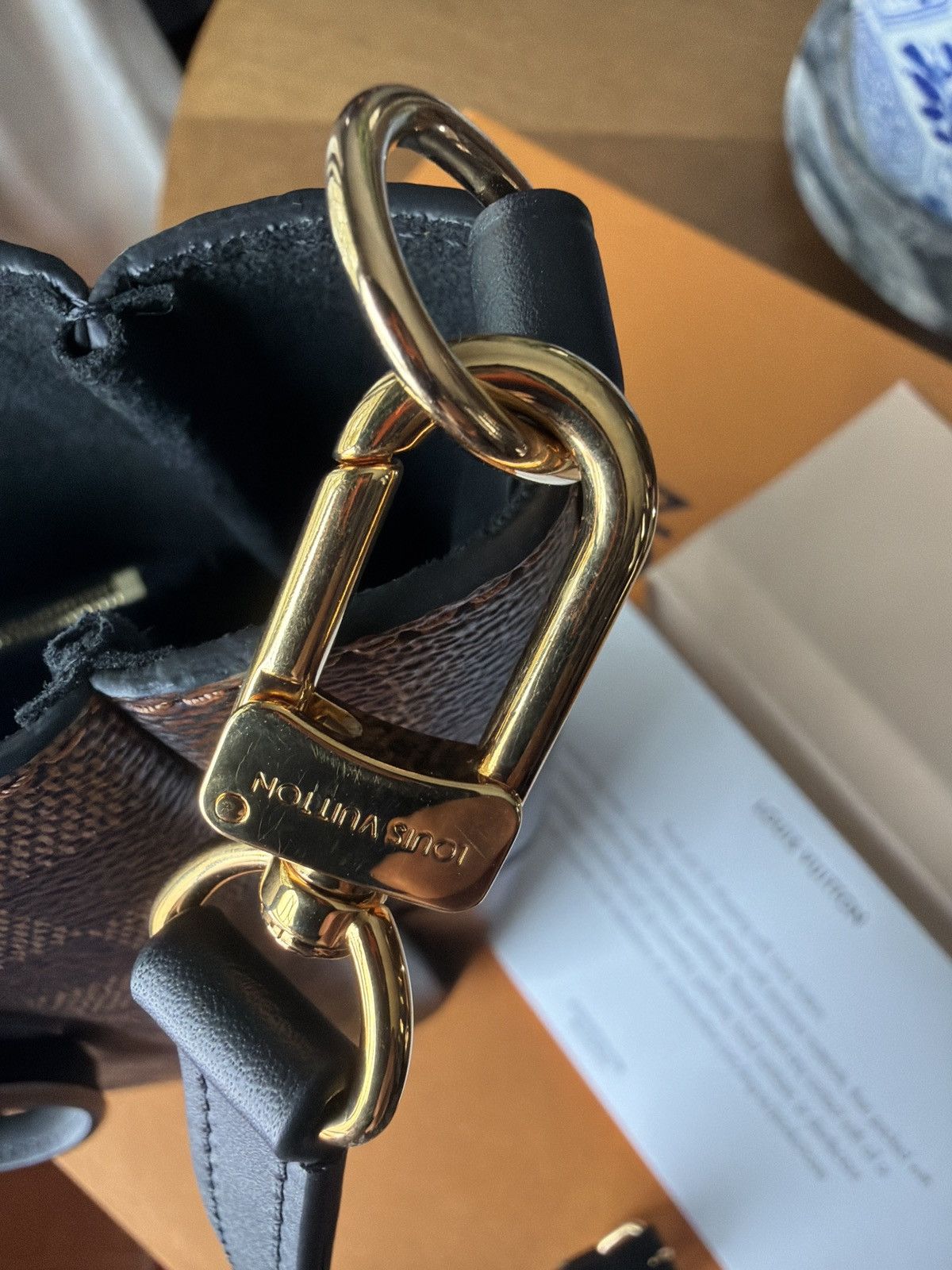 Louis Vuitton LV New Tote Size ONE SIZE - 19 Thumbnail