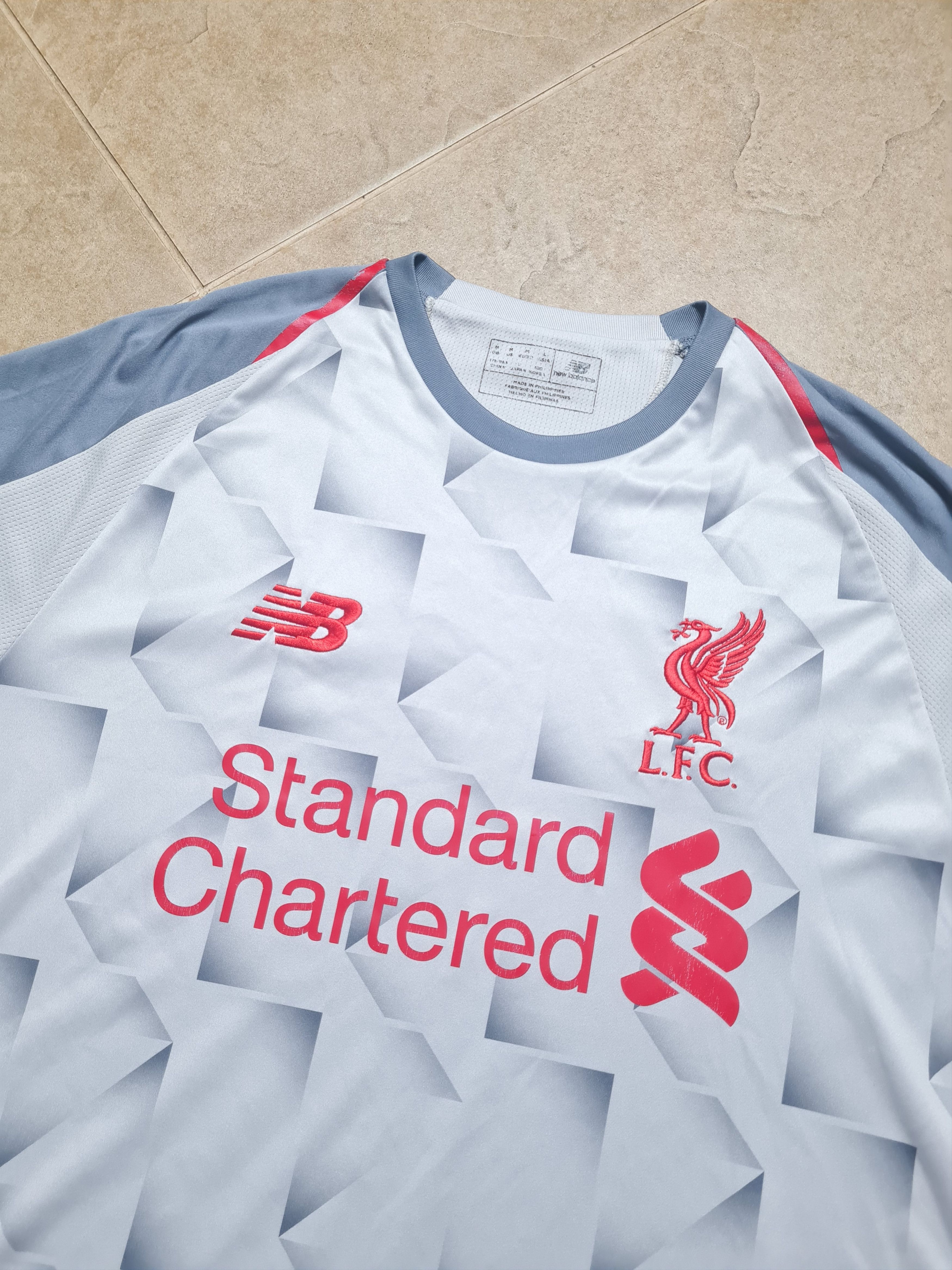 New Balance JERSEY LIVERPOOL 2018/2019 THIRD SOCCER SHIRT NEW BALANCE Size US M / EU 48-50 / 2 - 3 Thumbnail