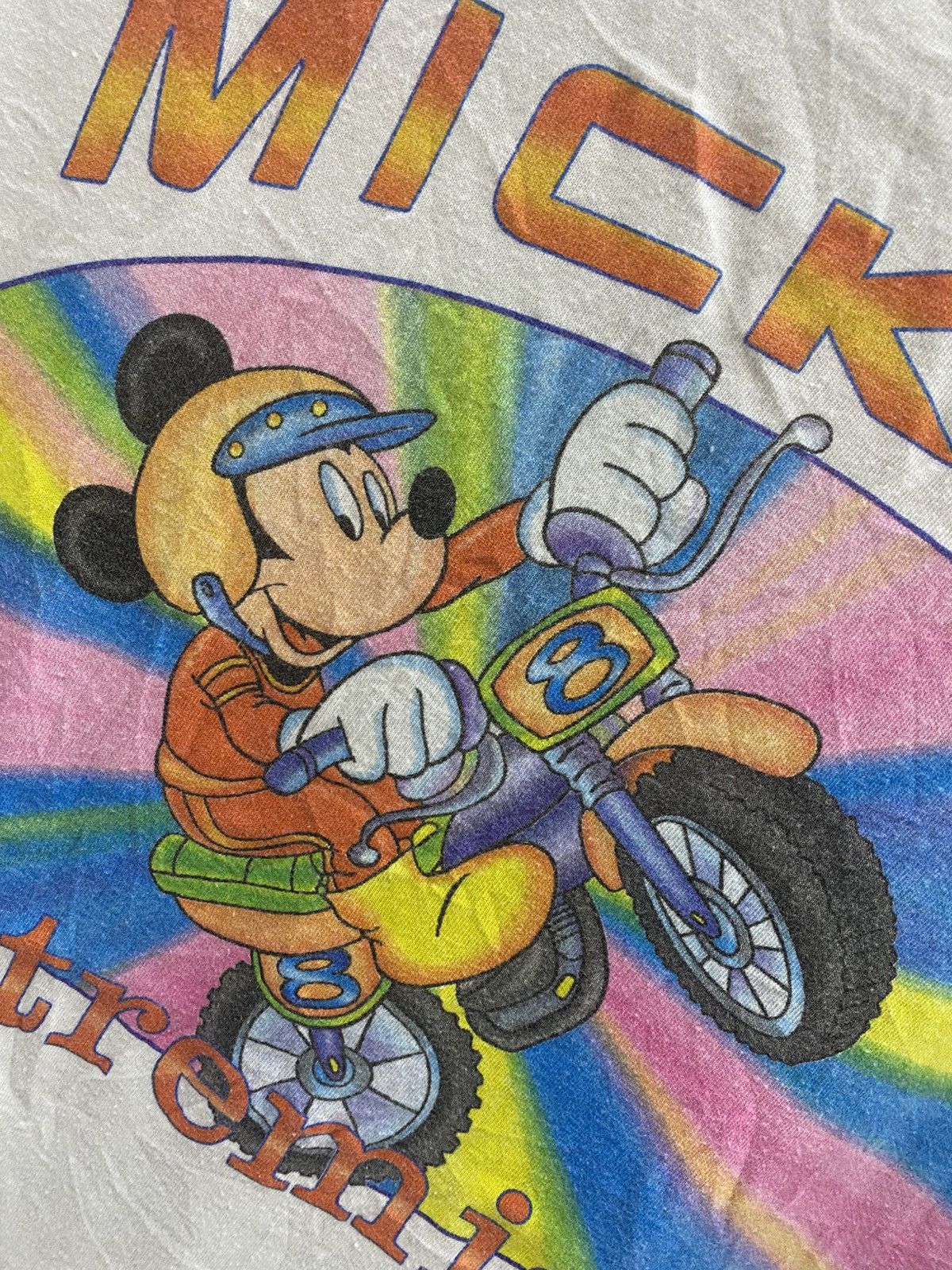 Disney VINTAGE MICKEY MOUSE EXTREMISTS TSHIRT Size US M / EU 48-50 / 2 - 3 Thumbnail