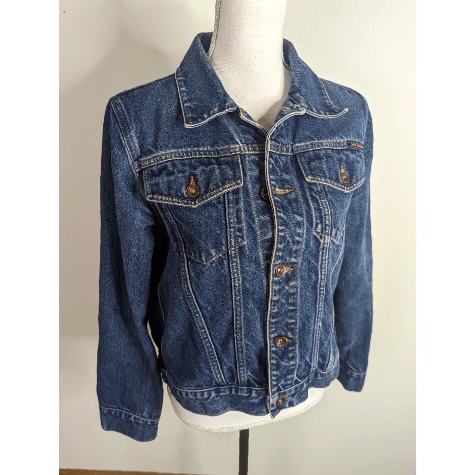 DKNY VINTAGE DKNY Women’s Trucker Denim Blue Jean Jacket Jacket Size S/Bust 36? Size 28" / US 6 / IT 42 - 2 Thumbnail