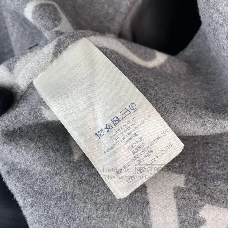 Louis Vuitton Louis Vuitton Long bathrobe coat in light grey with full p Size 4XL / US 24-26 - 5 Thumbnail