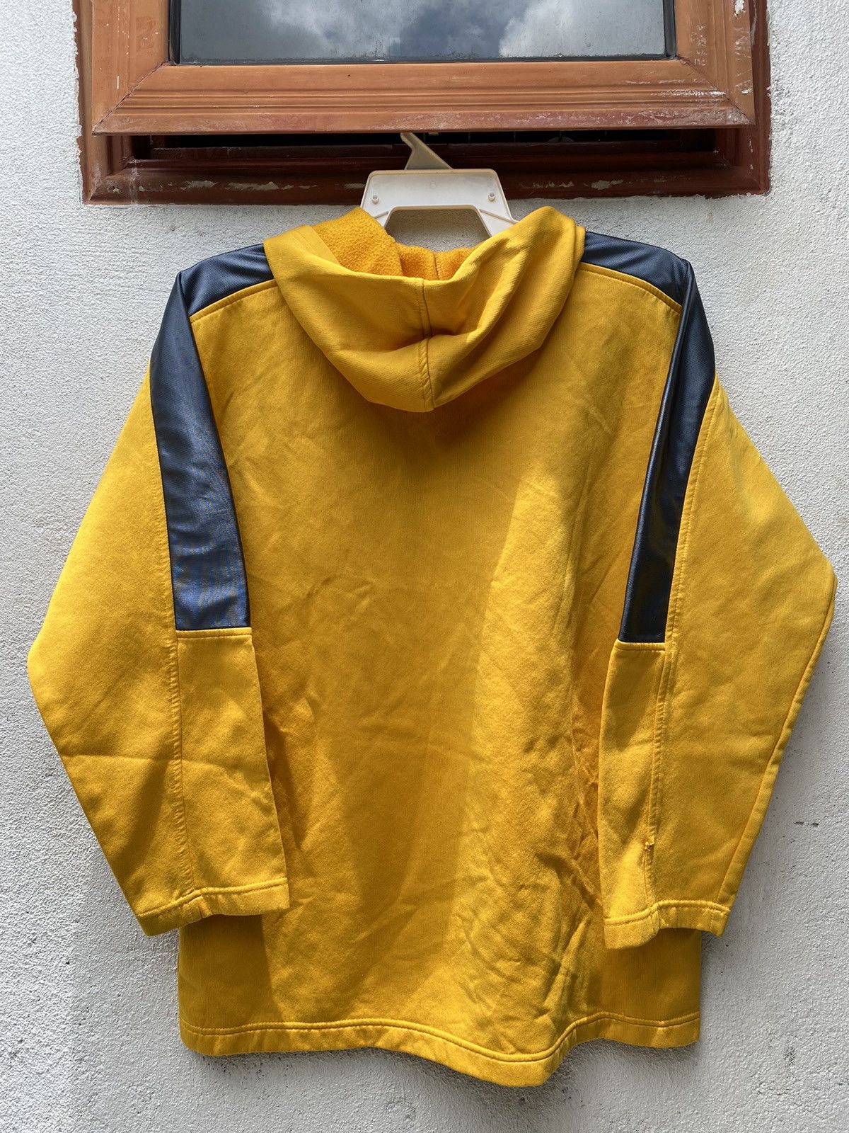 Nike Nike boys hoodie sweatshirt Size US L / EU 52-54 / 3 - 5 Thumbnail