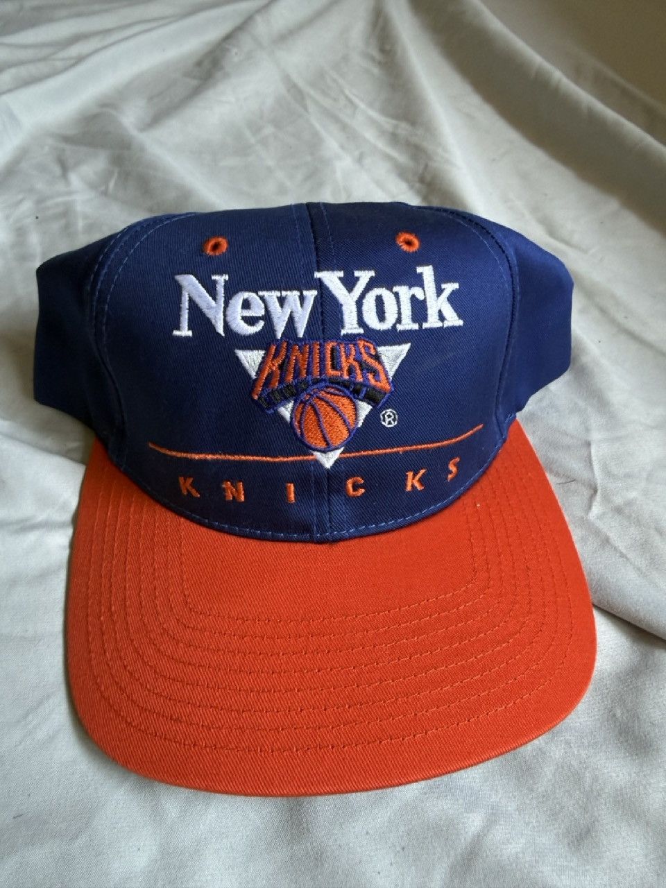 New York Knicks Vintage 90s Twins Enterprise Snapback Hat
