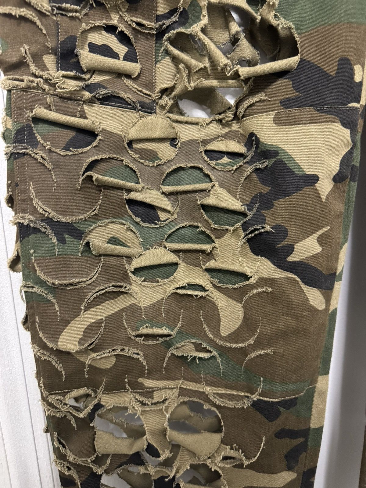 Vetements Lasercut Camo Cargo Pants Size US 32 / EU 48 - 5 Thumbnail