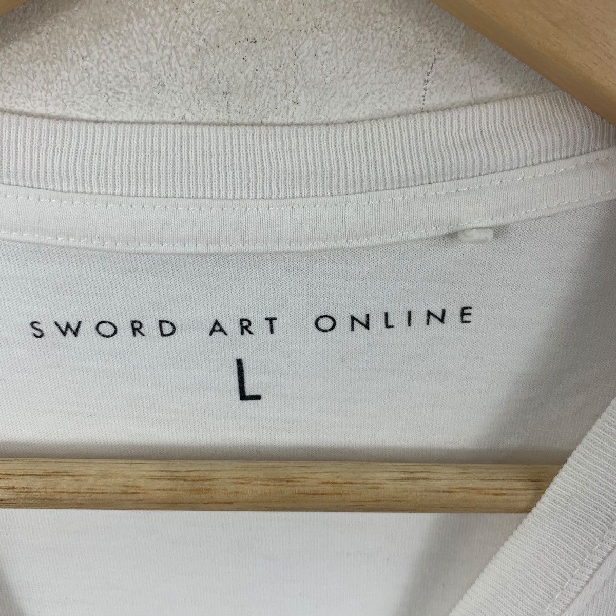 Anime SWORD ART ONLINE x GU Anime Manga Collection Tee Shirt Size US L / EU 52-54 / 3 - 8 Thumbnail