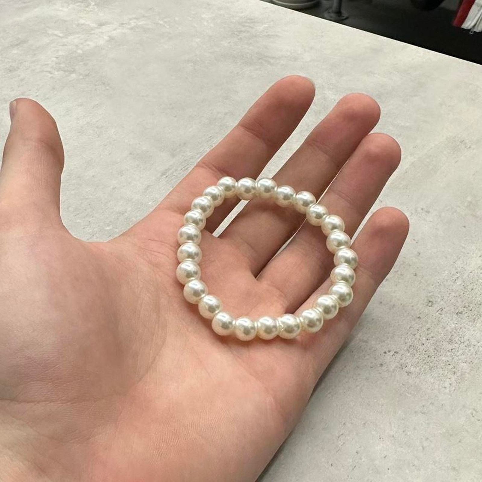 Vintage Vintage Style White Pearl Charm Bracelet Size ONE SIZE - 3 Thumbnail