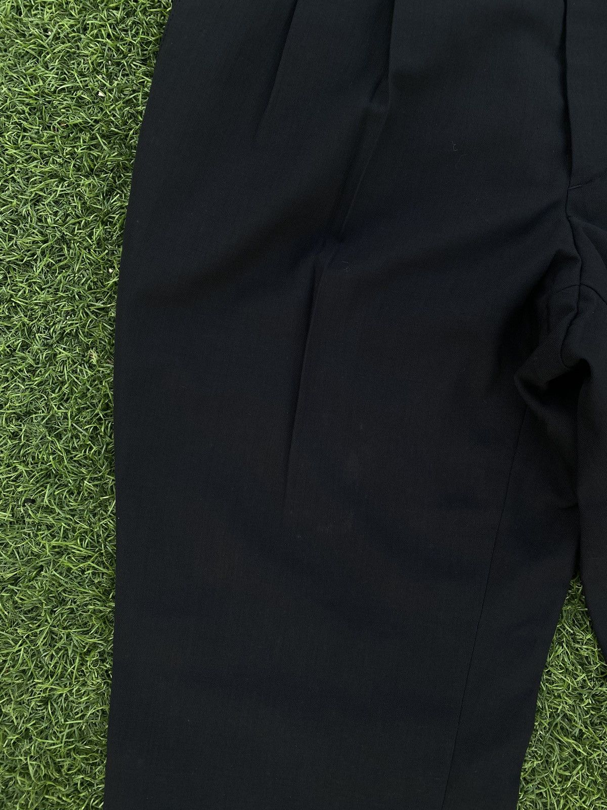 Yves Saint Laurent YVES SAINT LAURENT CASUAL PANTS Size US 32 / EU 48 - 9 Thumbnail