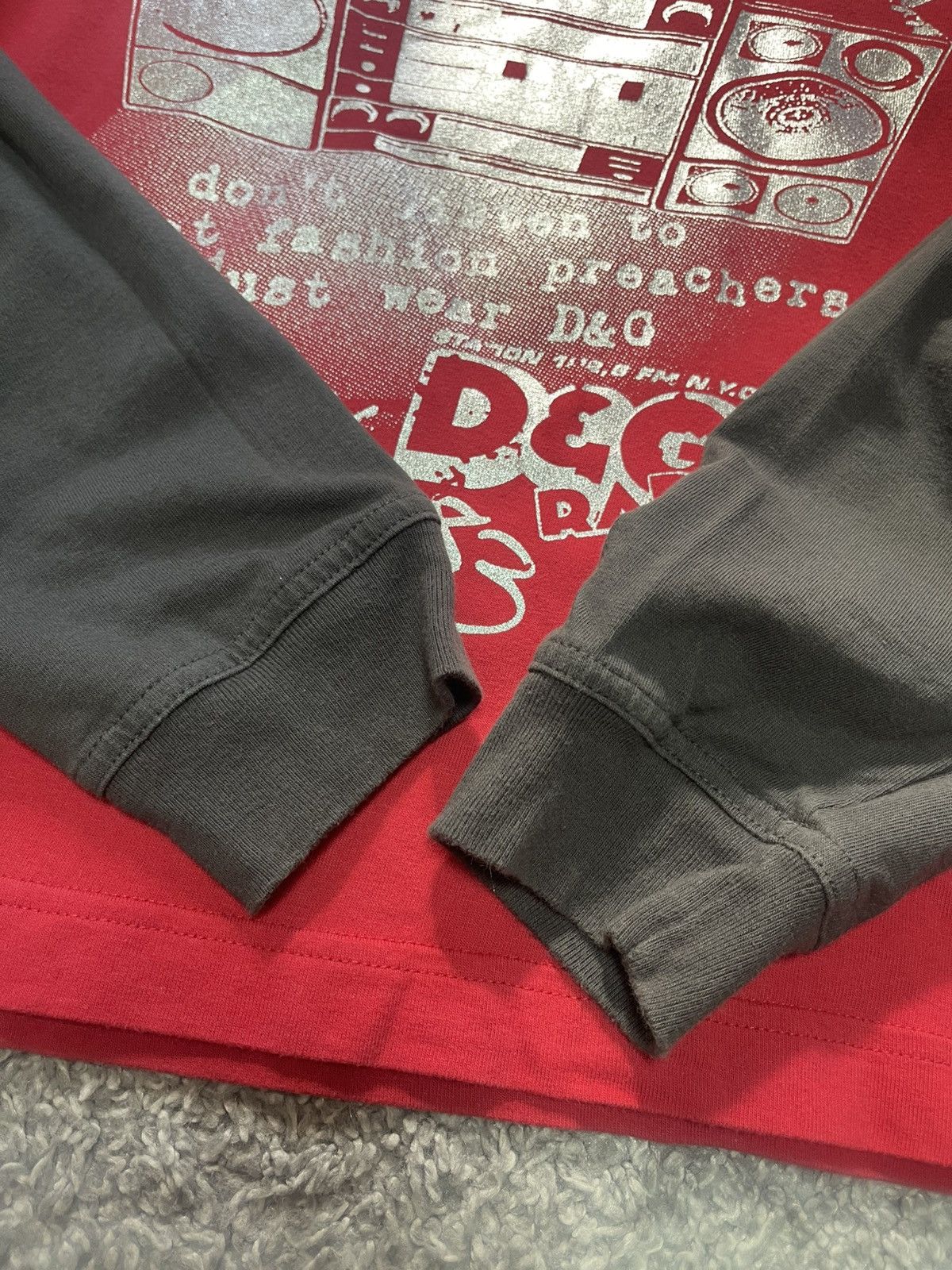 Dolce & Gabbana Dolce&Gabbana Pump It Up Radio Logo Vintage Y2K Longsleeve Size US M / EU 48-50 / 2 - 5 Thumbnail