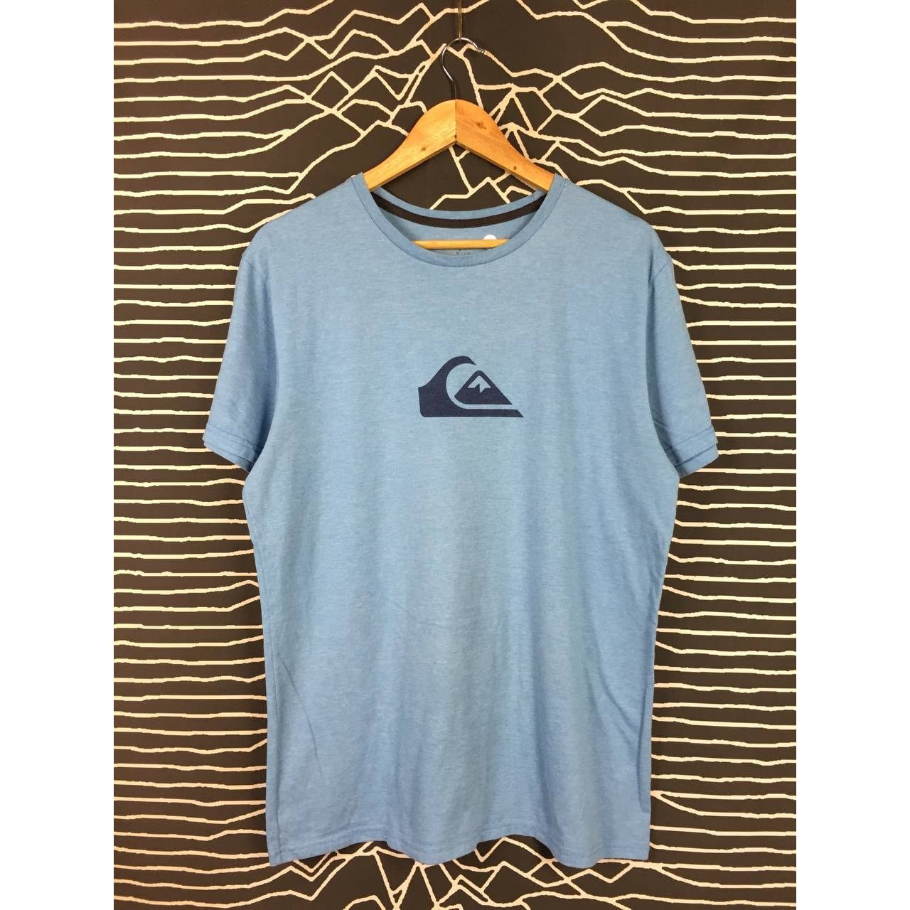 Quiksilver Quiksilver Center Logo Surf Skate Modern Fit Tee Size US L / EU 52-54 / 3 - 1 Thumbnail