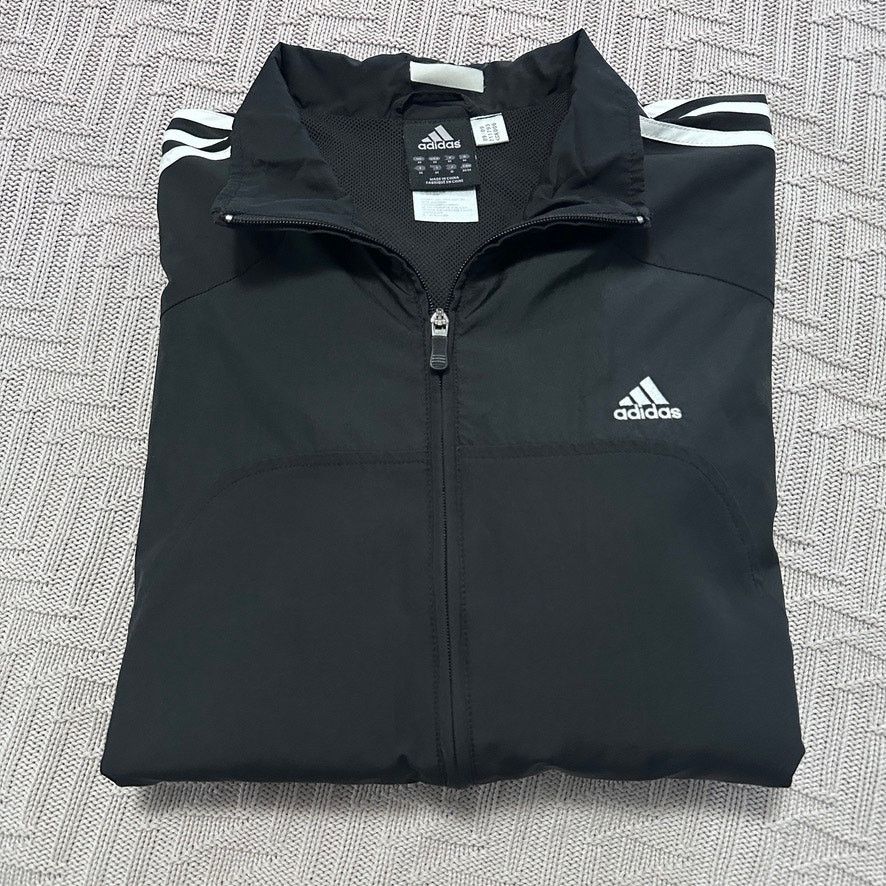 Adidas Adidas black classic three stripe windbreaker jacket size M Size US M / EU 48-50 / 2 - 1 Thumbnail