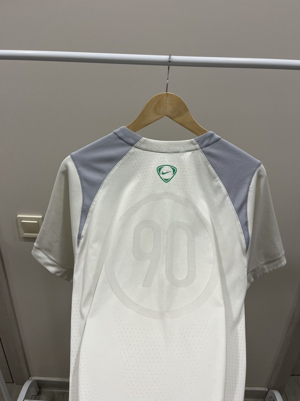 Nike Vintage Nike Total 90 Soccer Jersey T-shirt size L Size US L / EU 52-54 / 3 - 1 Thumbnail