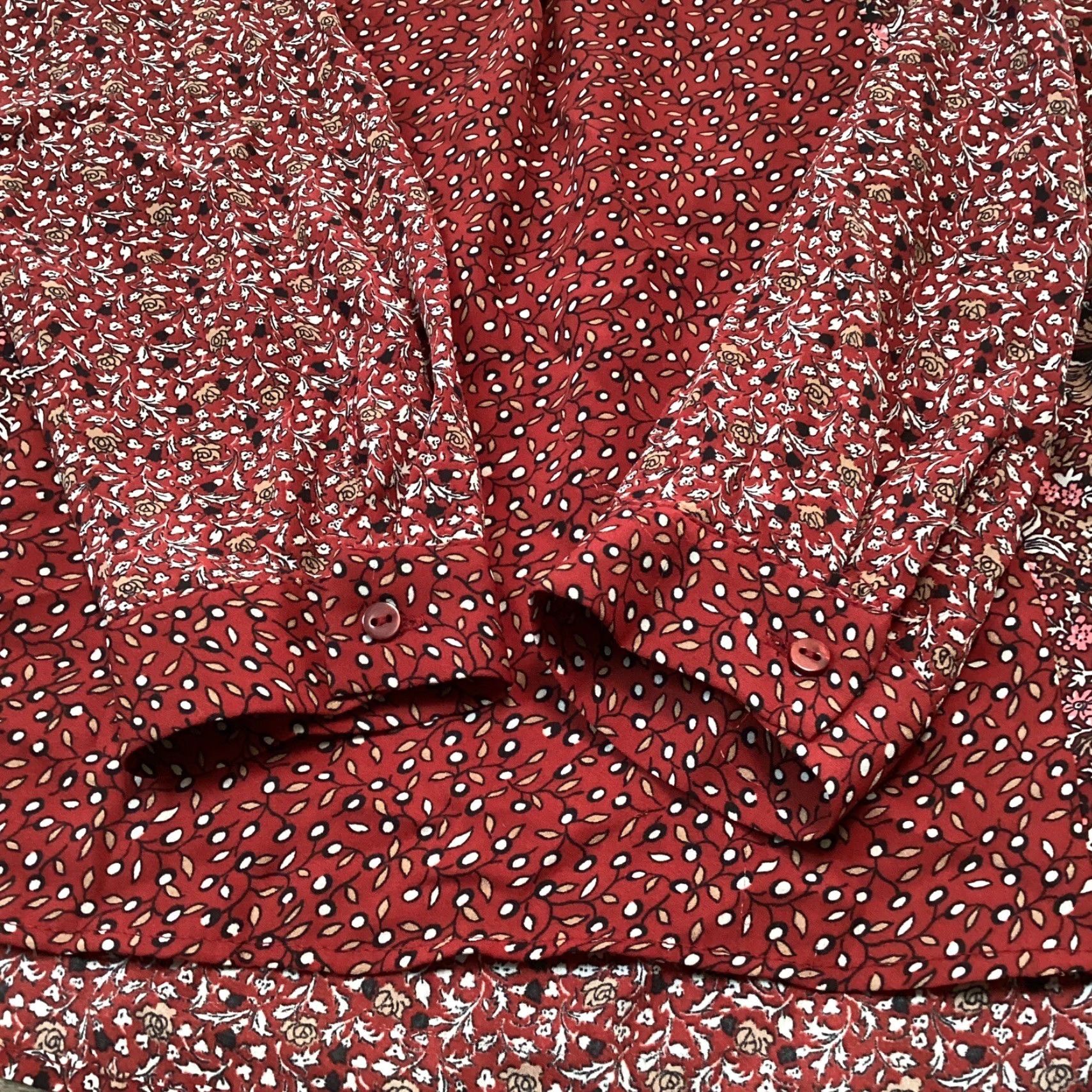 Zara Zara Basic Women S Burgundy Floral Patchwork V Neck Pullover Blouse Boho Shirt Patchwork Floral V-Neck Long Sleeve Button Cuffs You May Also Like Size S / US 4 / IT 40 - 4 Thumbnail