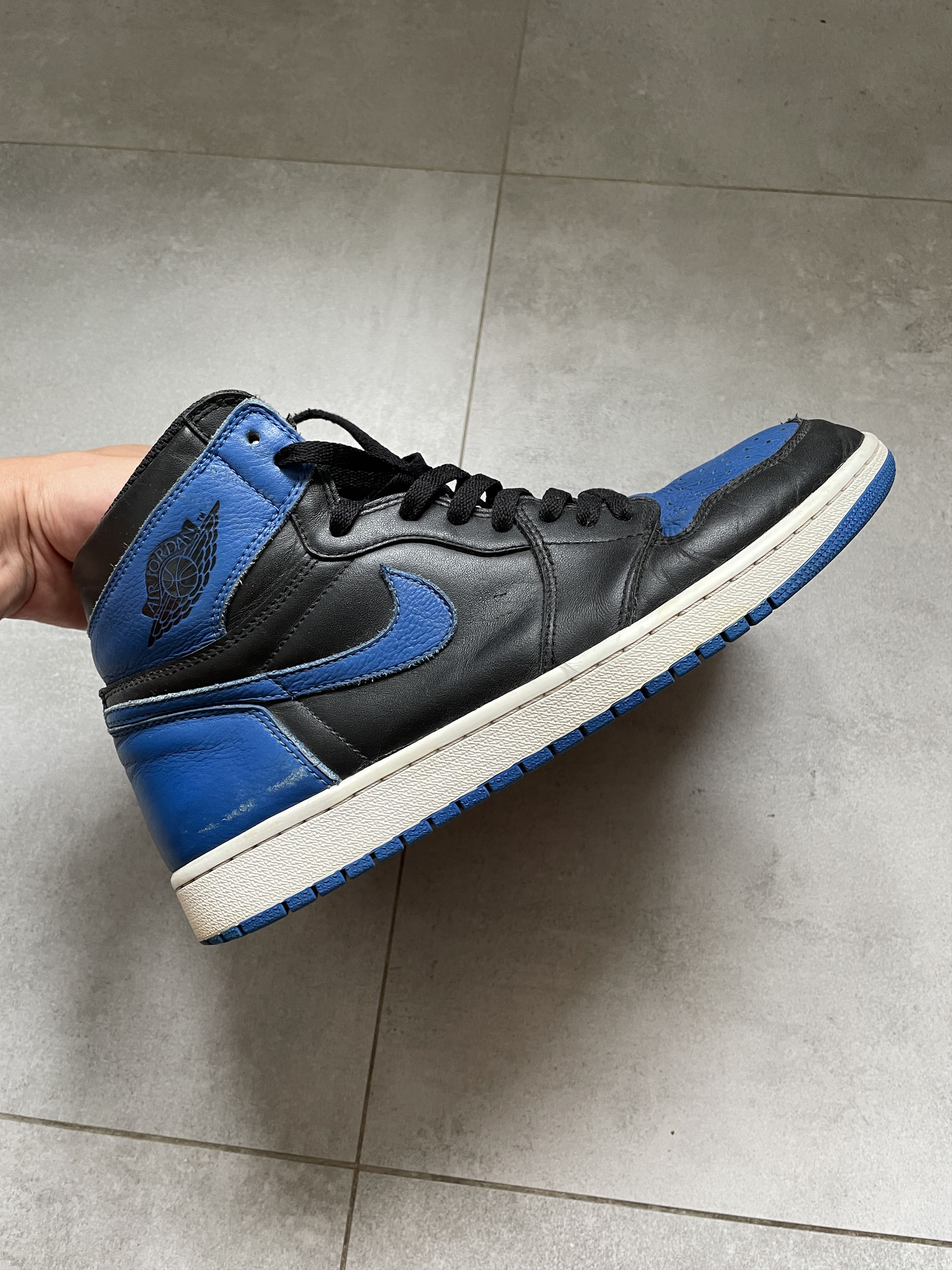 Jordan Brand × Nike AIR JORDAN 1 ROYAL BLUE 2017 HIGHTOP SNEAKERS Size US 11 / EU 44 - 7 Thumbnail
