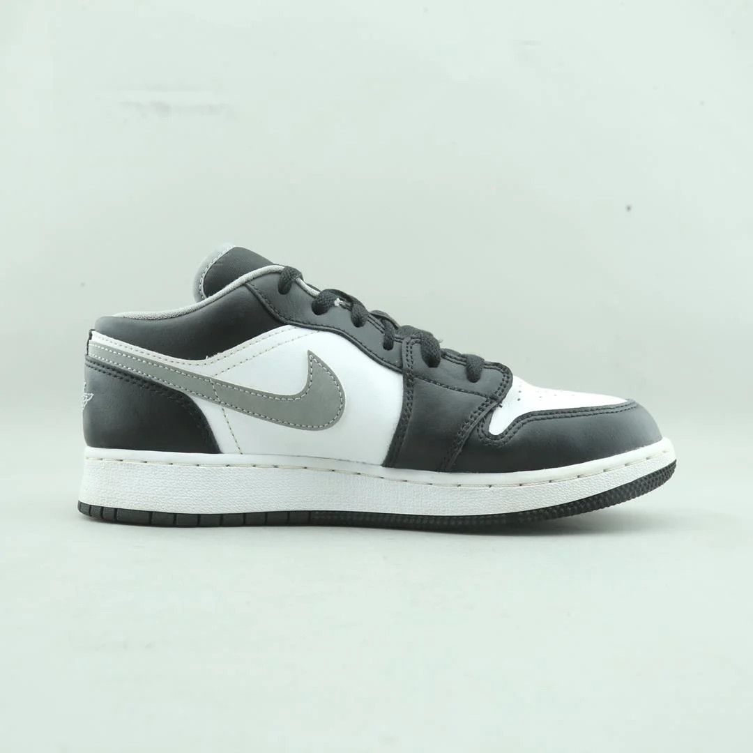 Nike Nike Air Jordan 1 Low trainers in a white, black, iron grey Size US 6 / EU 39 - 2 Thumbnail