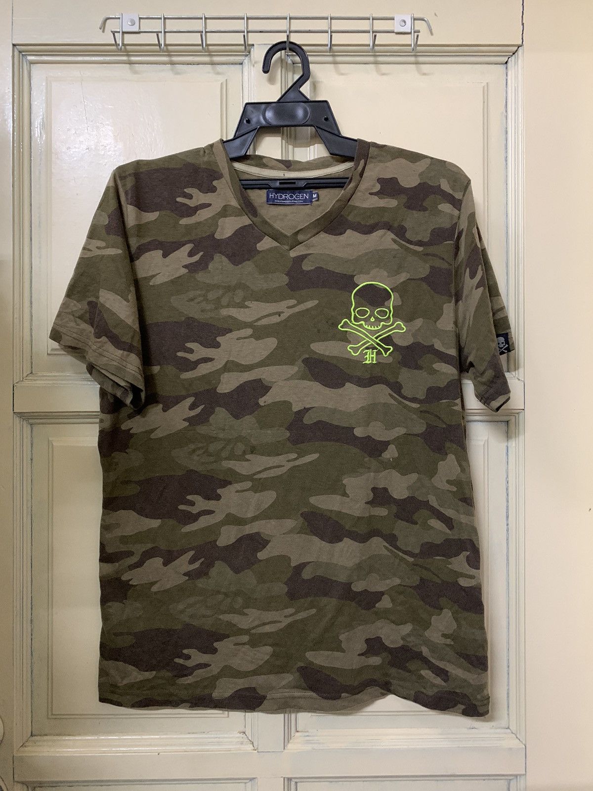 HYDROGEN Vtg Japanese Hydrogen Skull Camo Shirt Size US M / EU 48-50 / 2 - 1 Thumbnail