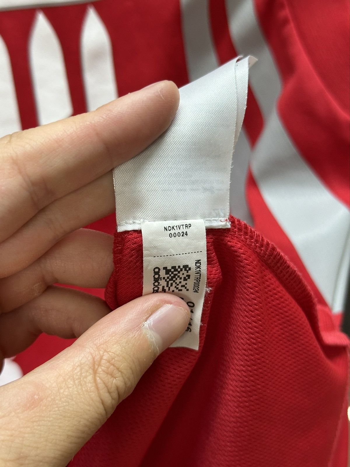 NBA Adidas James Harden #13 Chinese Jersey Size US S / EU 44-46 / 1 - 10 Thumbnail